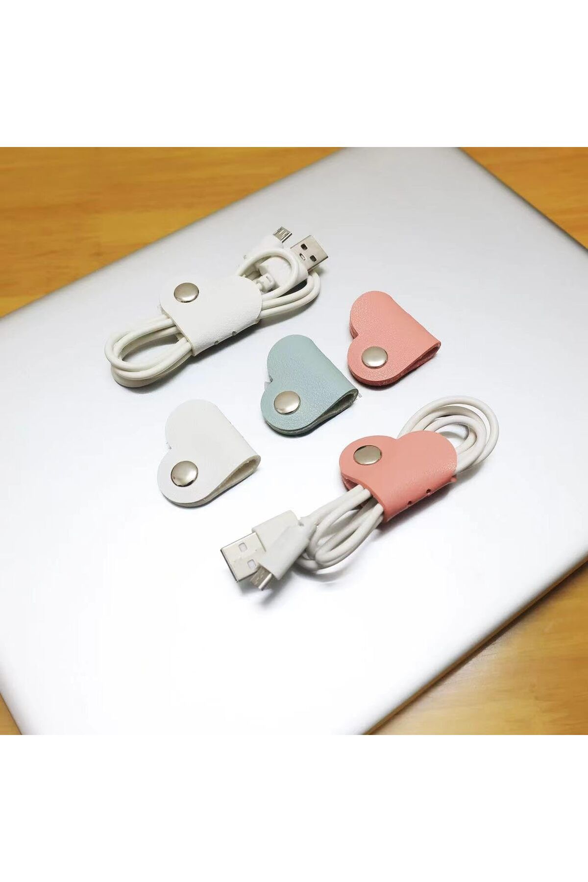 erorex-متوافق مع Airpods الجيل الثالث جراب فراشة لطيف مع سلسلة مفاتيح شفاف فائق الجودة 4