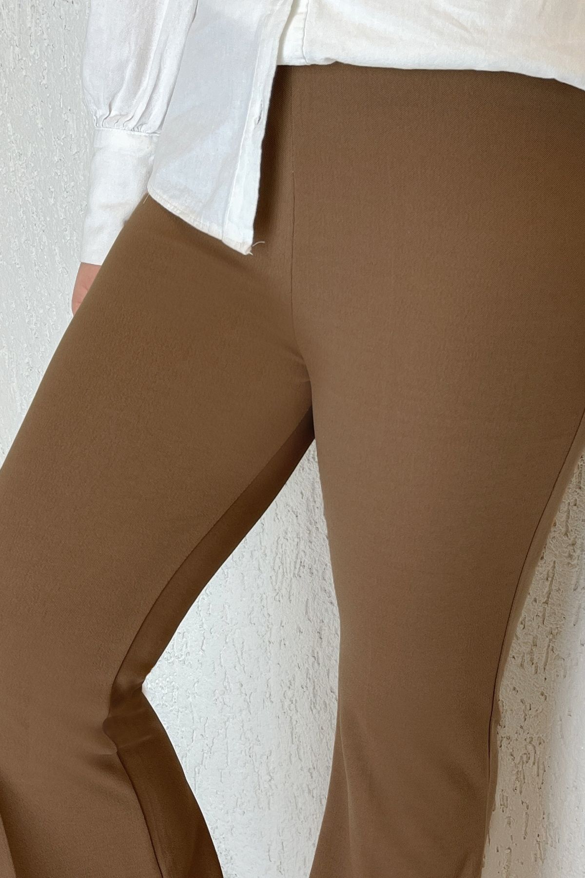 complete the look image