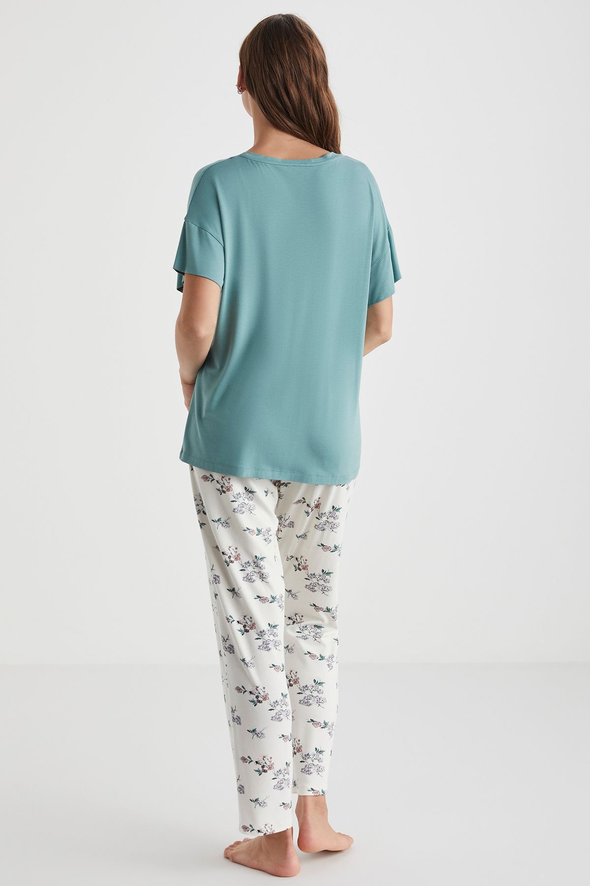 Catherine's-Soft textured pajama set 5