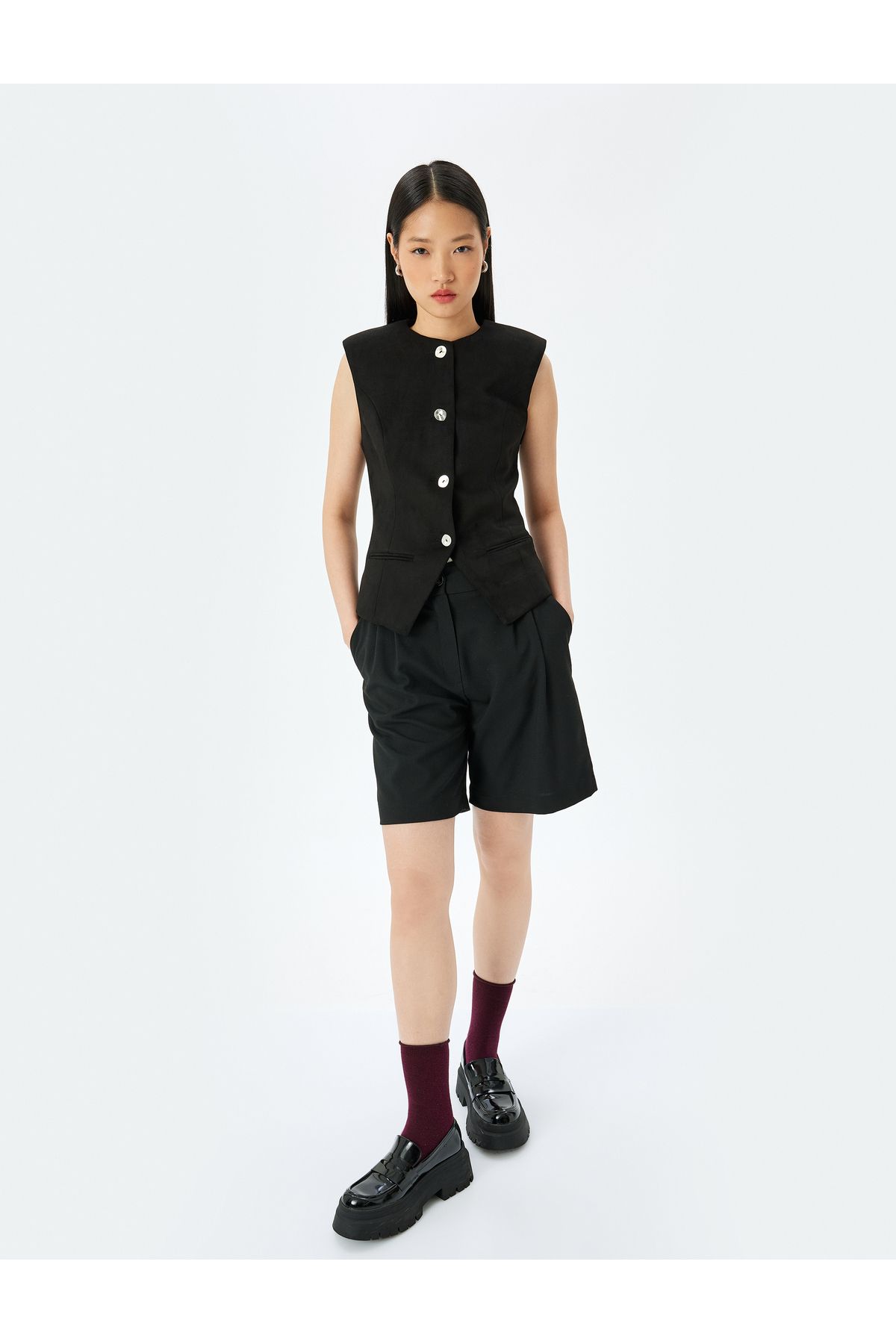 Koton Yeni Sezon Düğmeli Fleto Cepli Bisiklet Yaka Slim Fit Yelek
