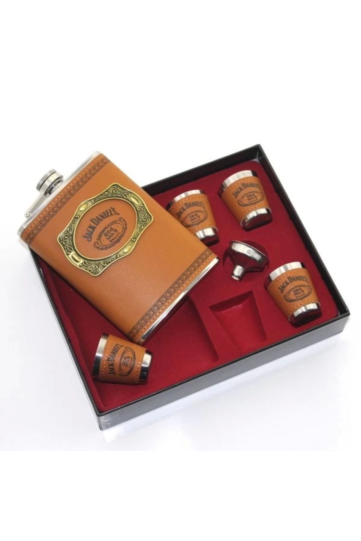karadağsb Matara 4 Shot Bardaklı Derili 9 Oz ( 266 Ml ) Alk34