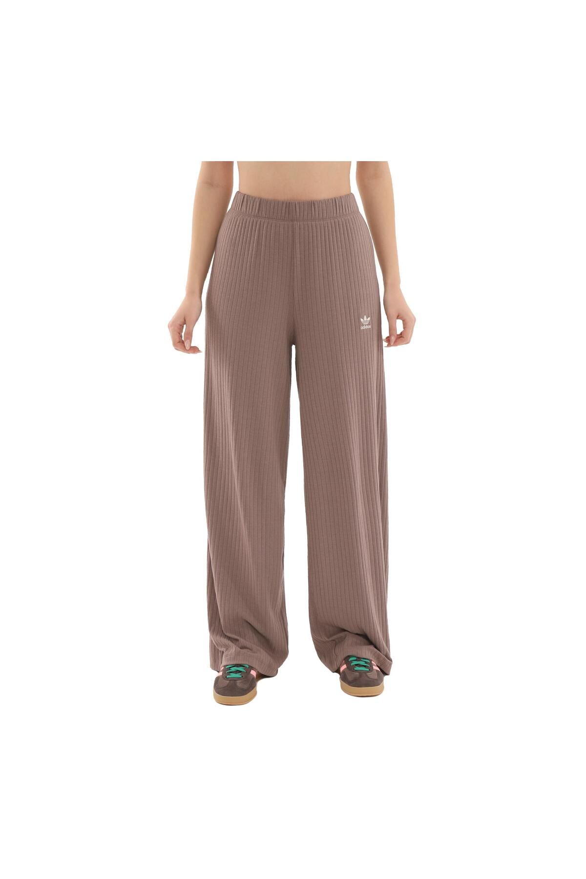 adidas-Jd0768-K Women's Ess Wr Pant, Six Stripe and Coffee Color 1