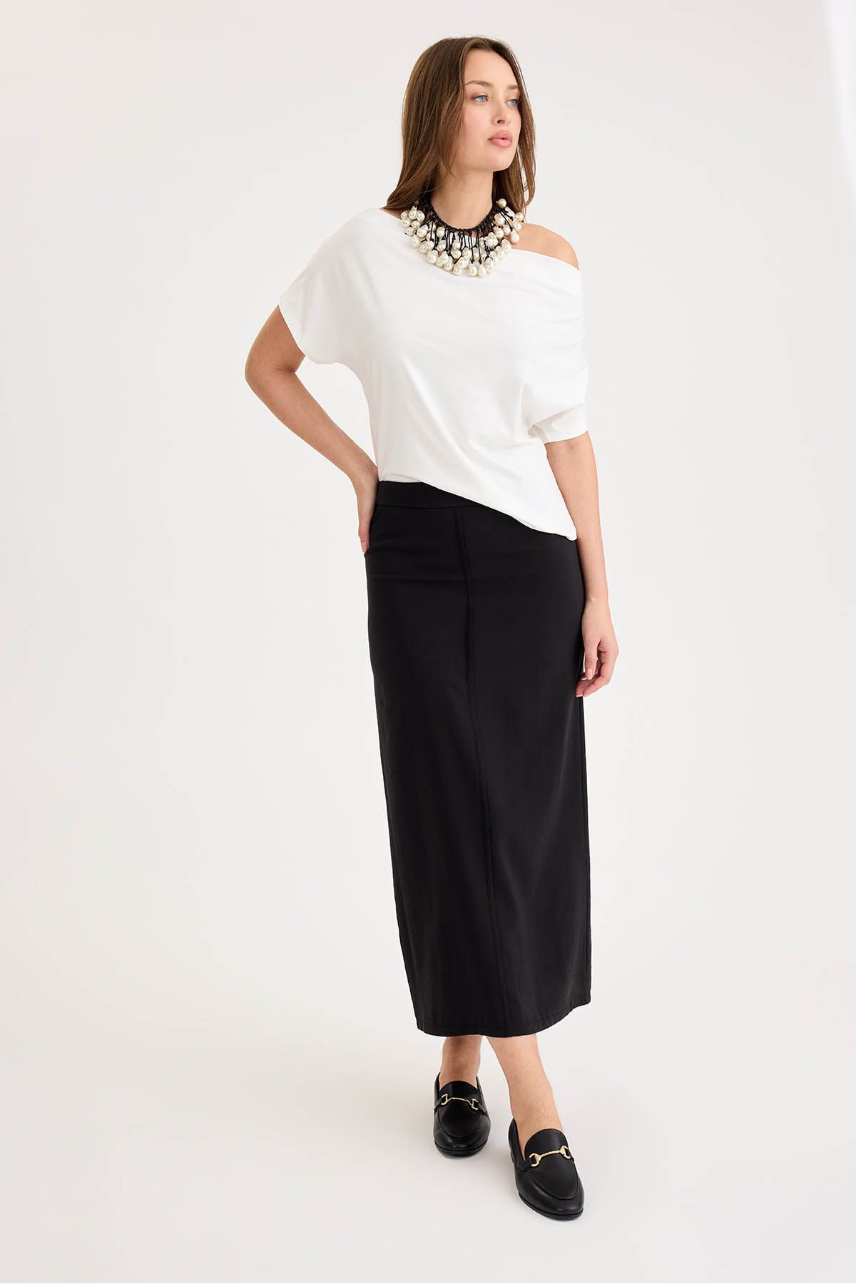 complete the look image