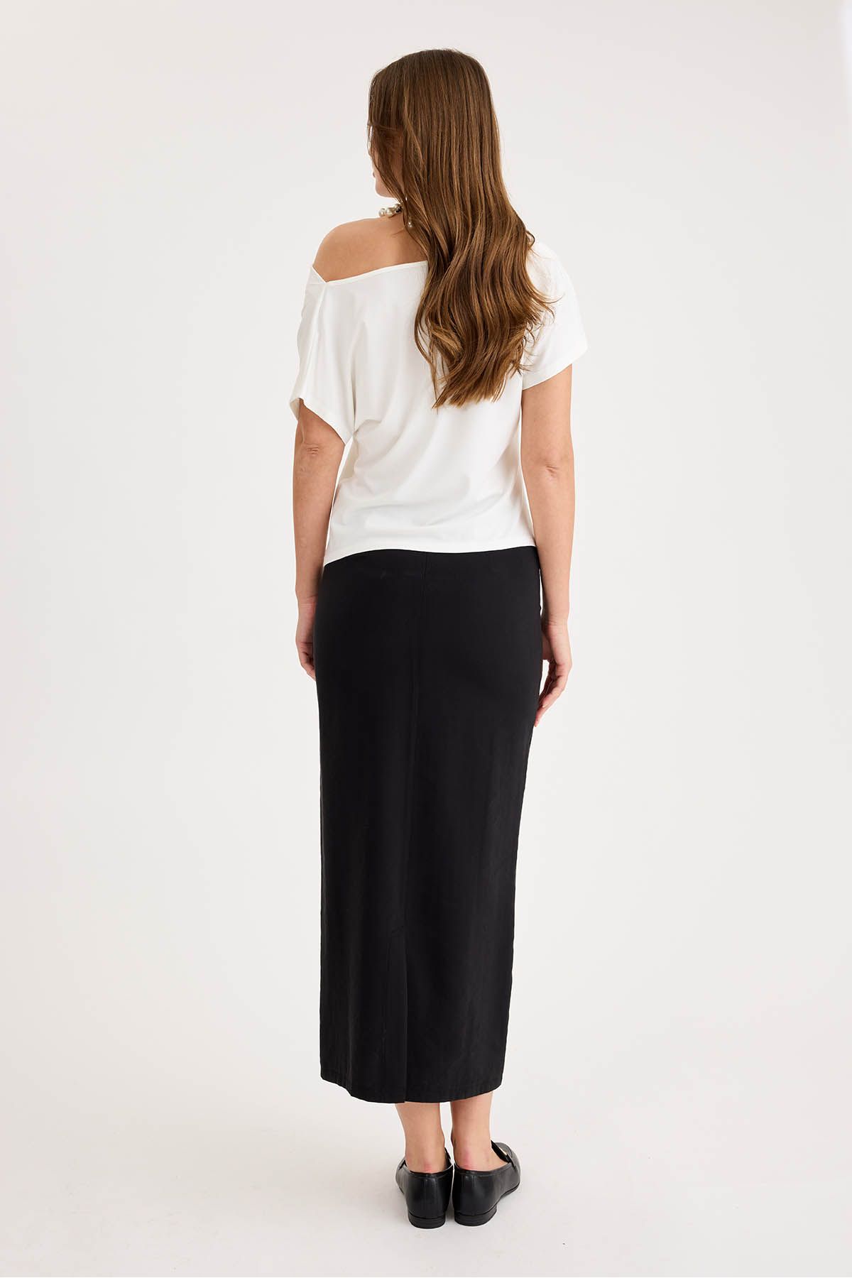 Vitrin-Midi Length Skirt with Front Stitching 4