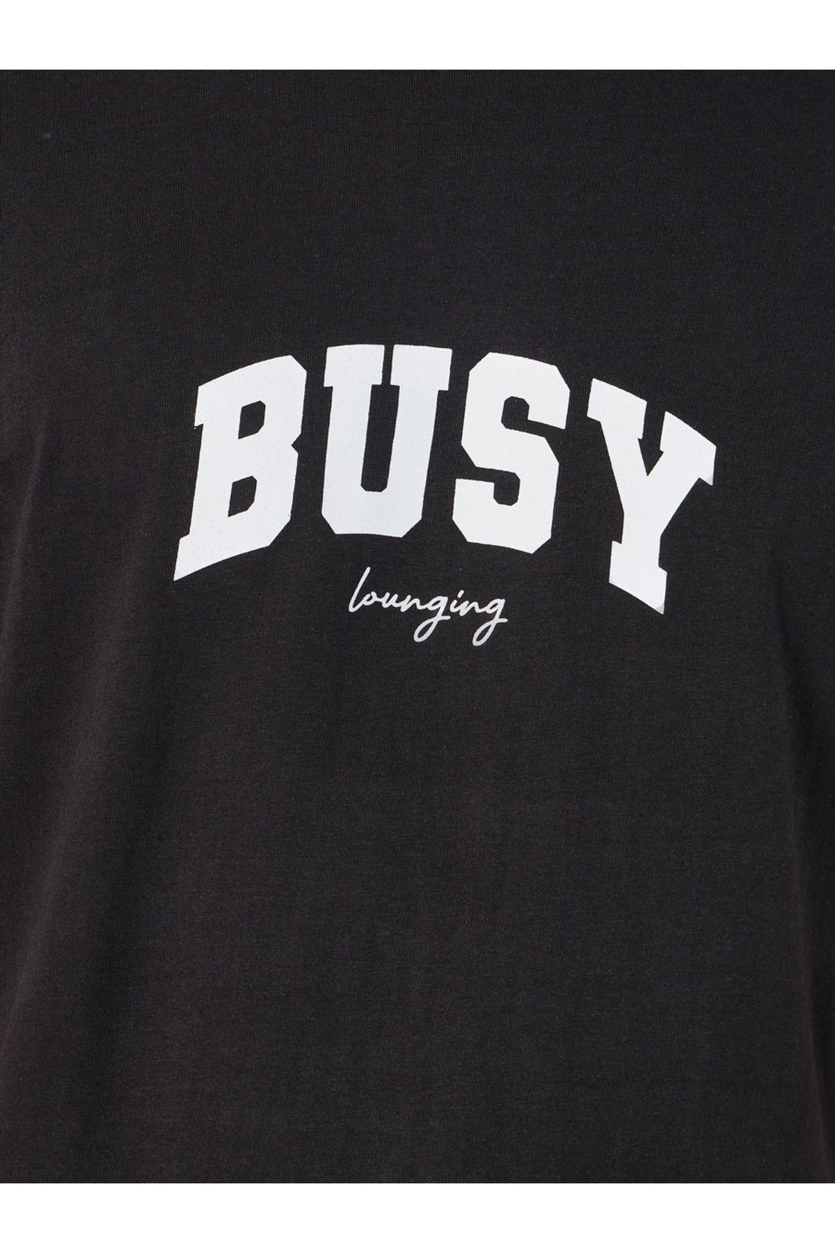 Styli-Slogan Print Round Neck T-Shirt and Short Pyjama Set 3