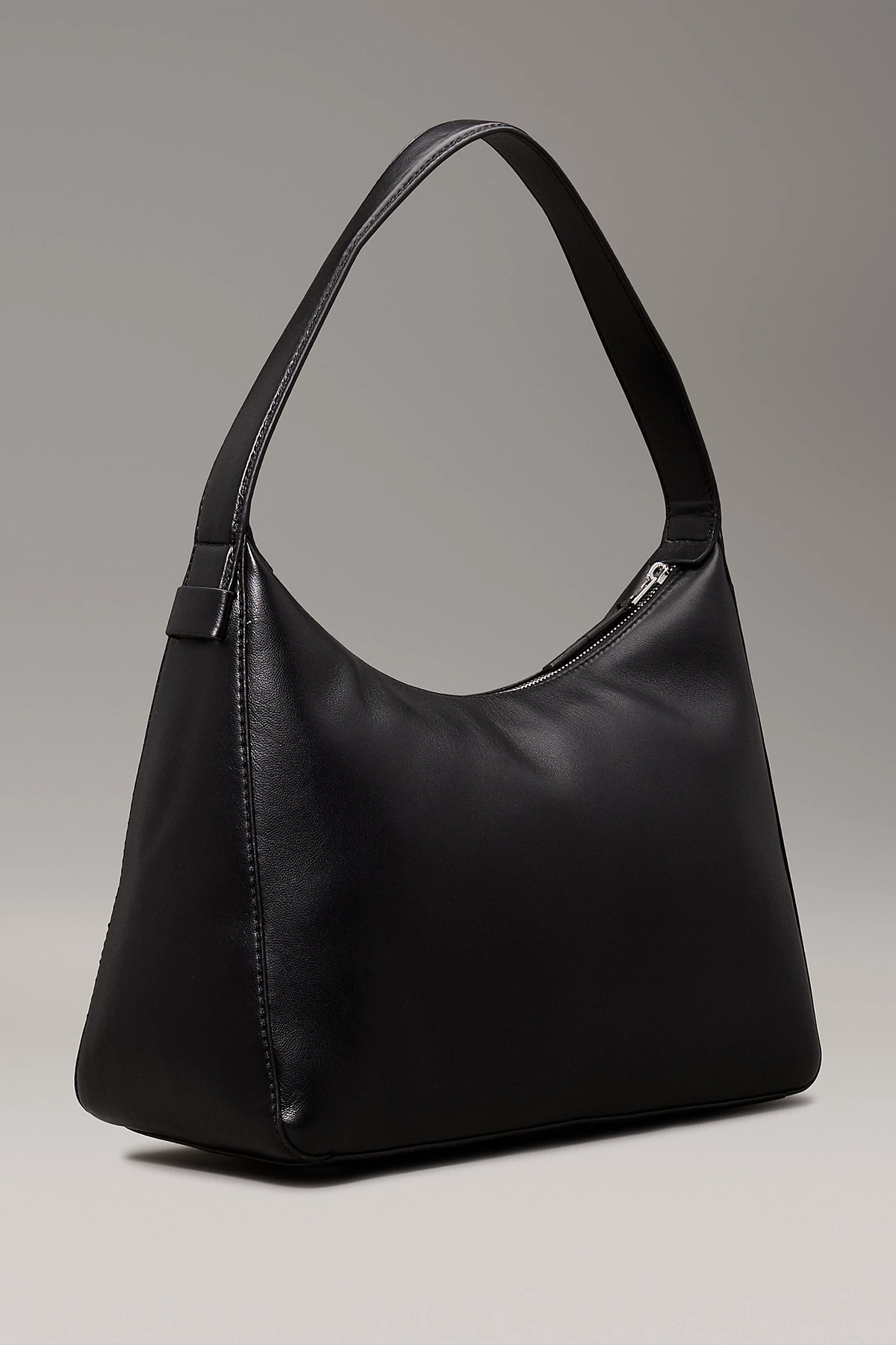 Calvin Klein-CK SENSE MEDIUM SHOULDER BAG 5