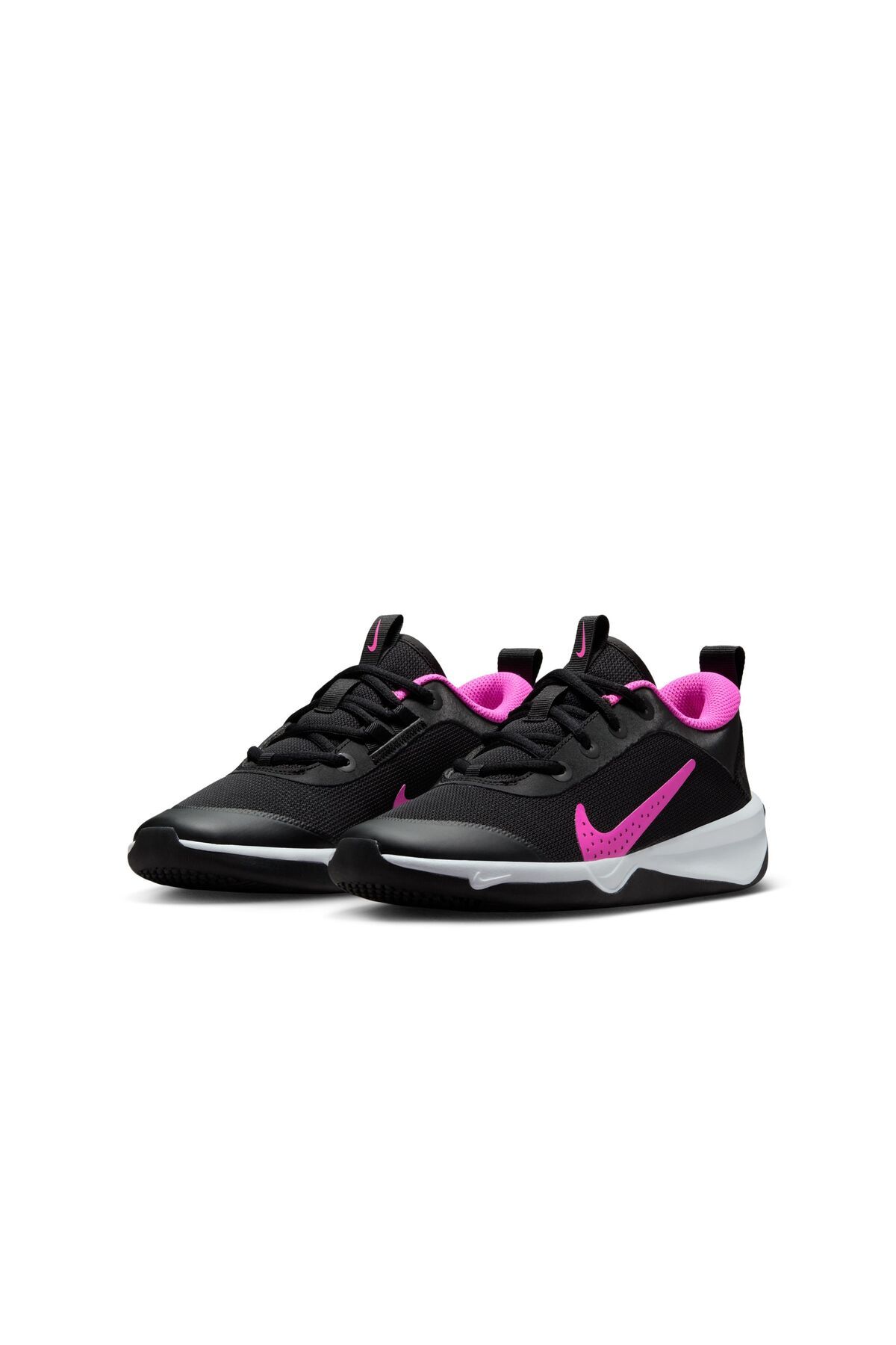 Nike-Omni Multi-Court Gs. 10