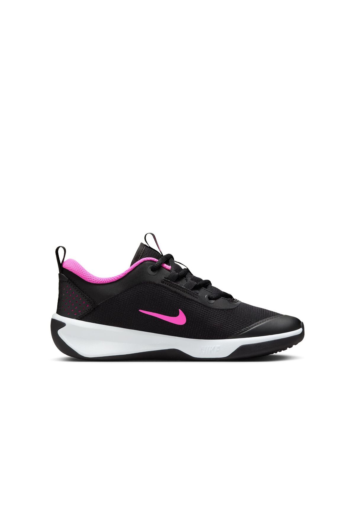 Nike-Omni Multi-Court Gs. 6