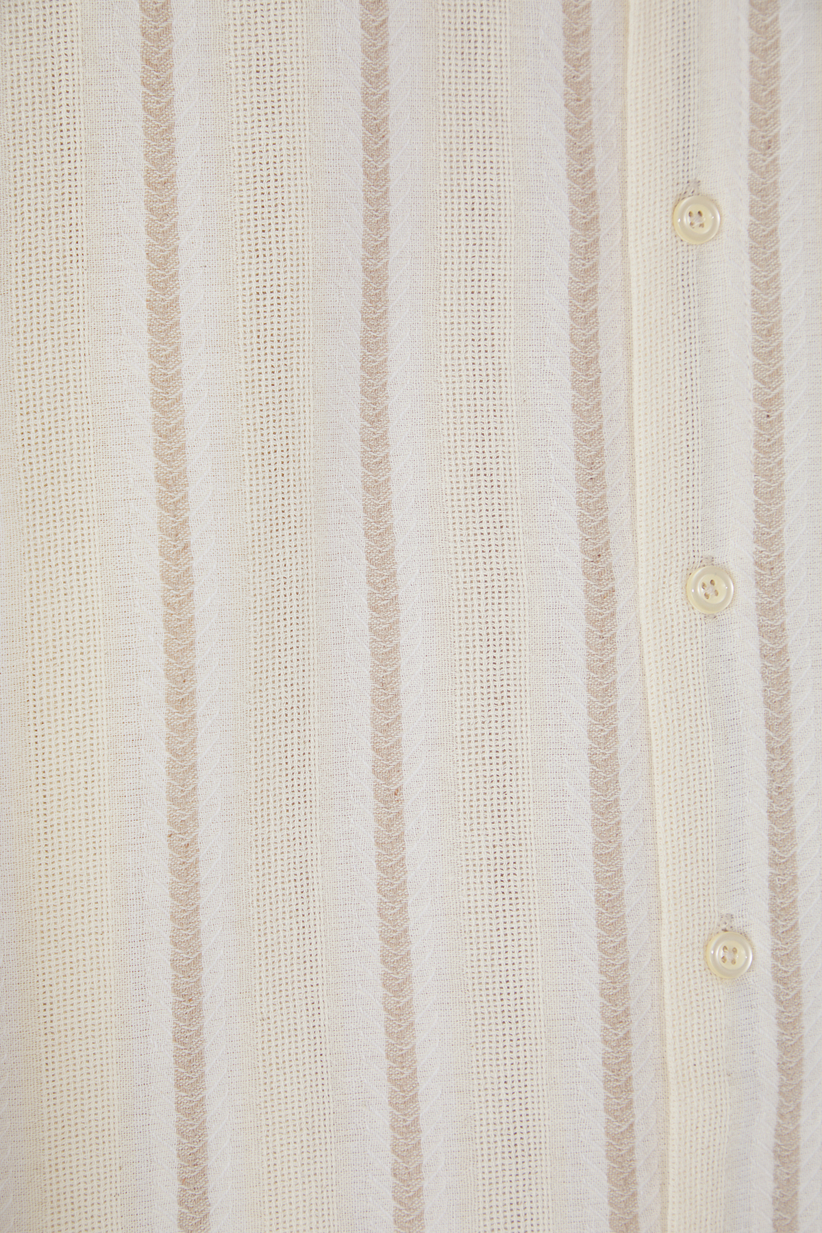 Trendyolmilla  Ekru Regular Düşük Omuz Pamuklu Gömlek TMNSS25GO00071 - Görsel 3