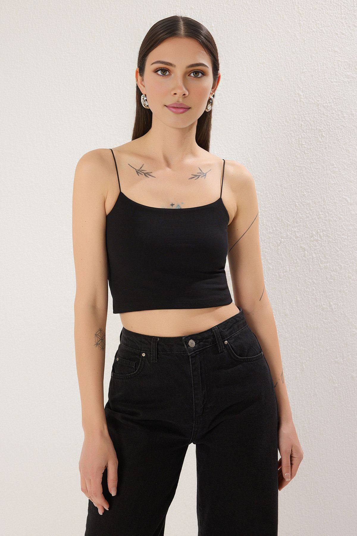 Trendyol Collection-BlackEkruYesil 3 пари Straps Crop Body Sitting Stretchy Orme Athlete TWOSS25AL00051 6