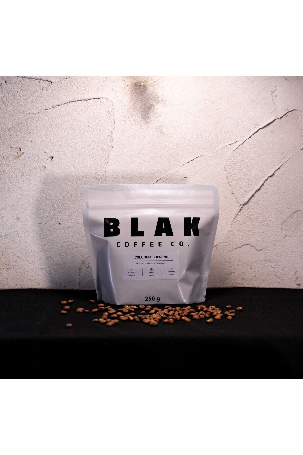 BLAK COFFEE CO Colombia Supremo Medellin Çekirdek Kahve - 250 gr.