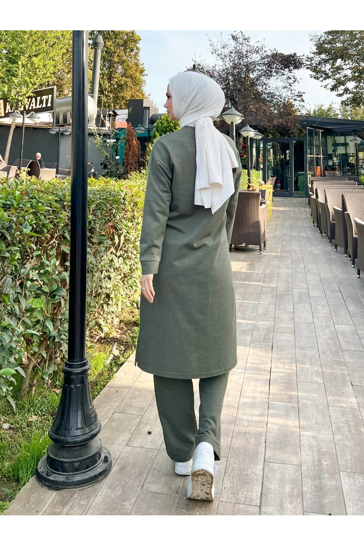 Modamorfo-Two Thread Combed Cotton Suit with Zipper and Collar - Khaki 3