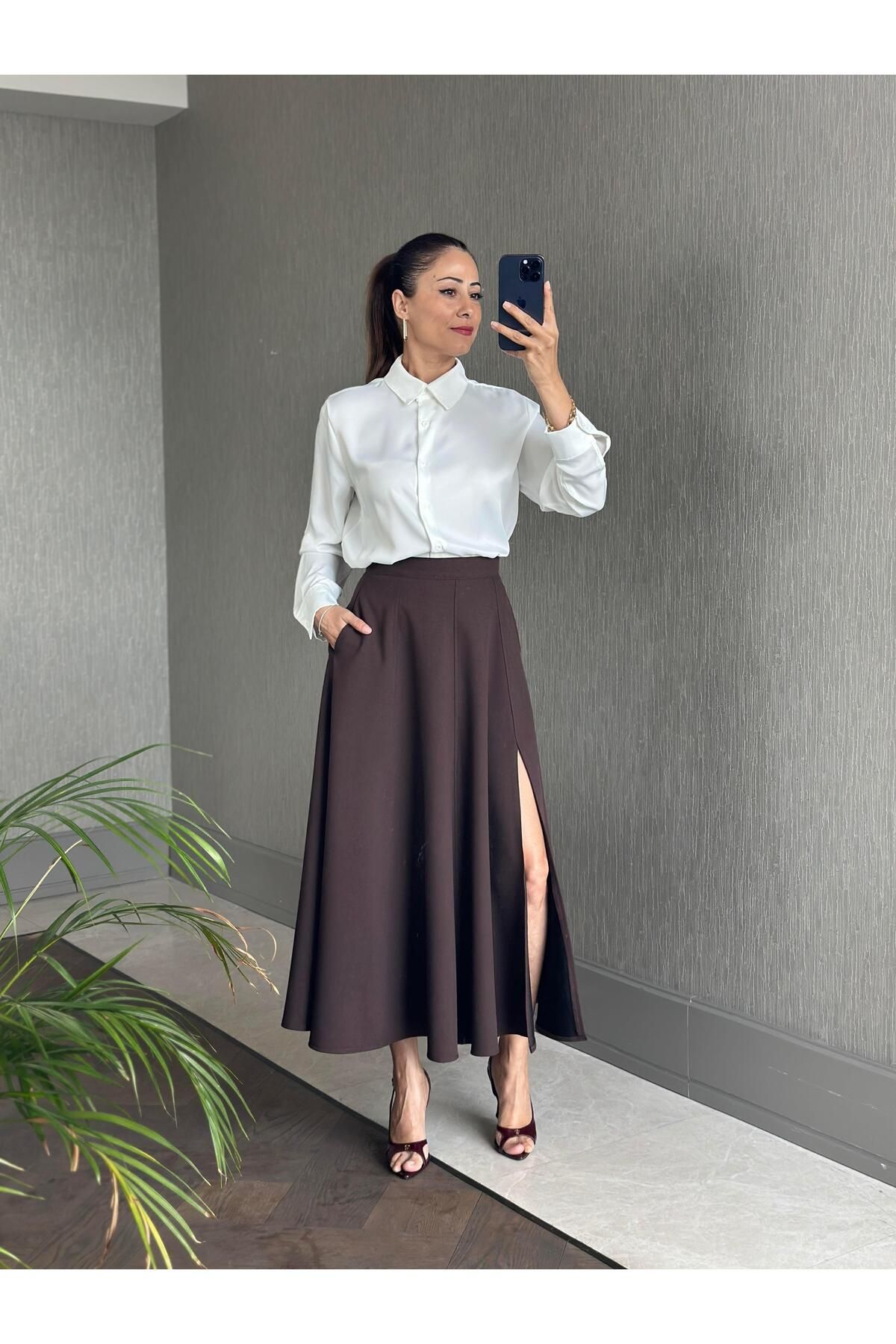 Forlady Butik Kahverengi Godeli Yandan Yırtmaçlı Cepli Kadın Midi Boy Etek