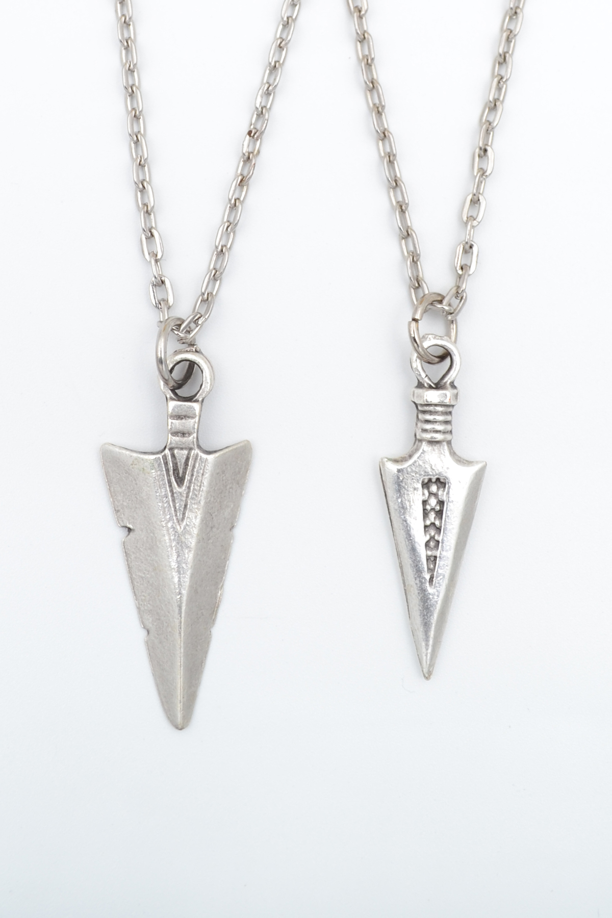 2-Piece Triagle Arrowhead - Patterned Silver Plated Necklace Set