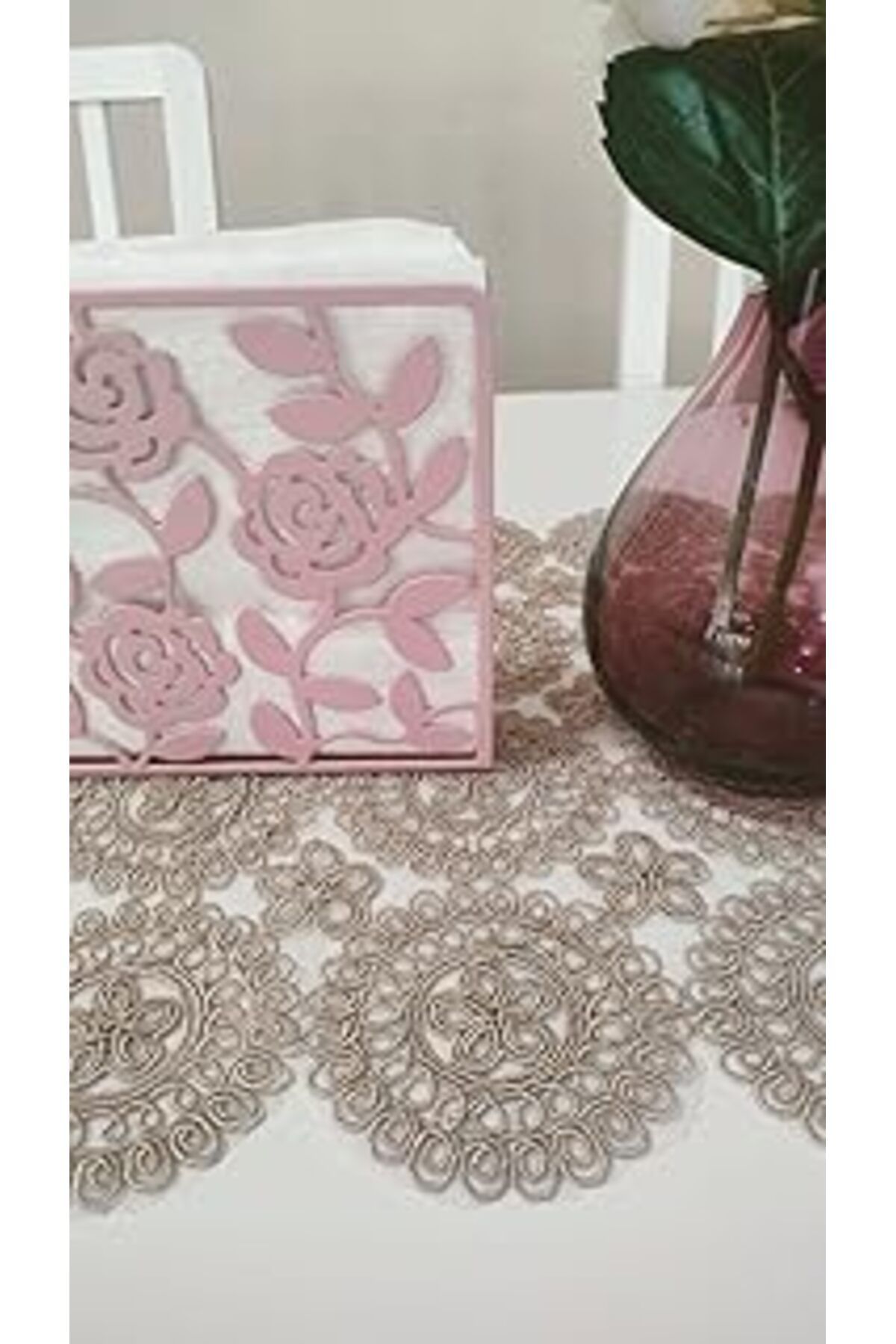 TBSProjects Sorenta Papatya Desen Masa Runner, 35X115 Cm, Polyester, Yemek Ve Düğün Masası Süs Örtü (Sütlü Kahv