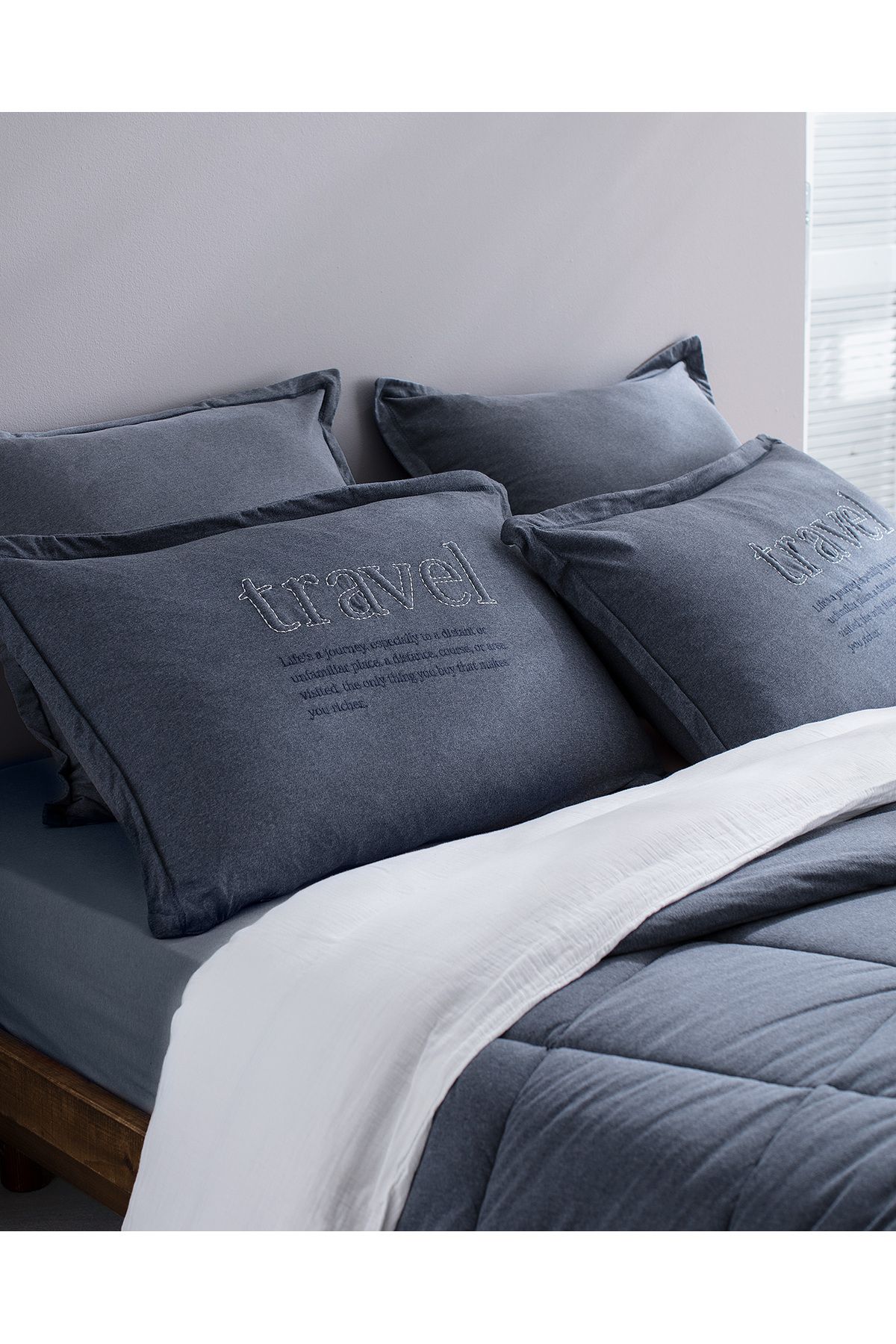 Madame Coco-Bobigny King Size Supersoft Comforter Set - Indigo 5