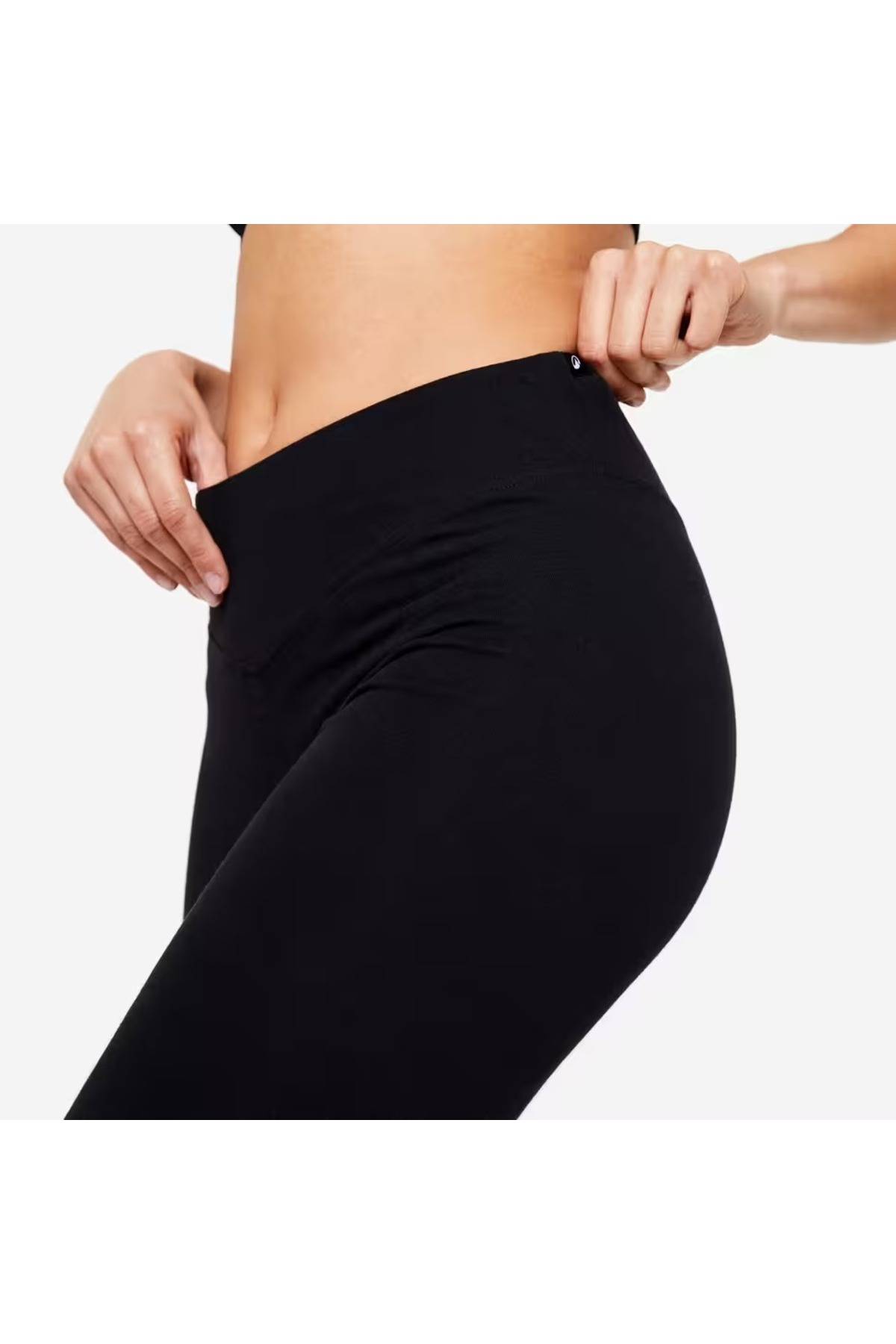 Decathlon-Ultra Black Women's Fitness Leggings 5
