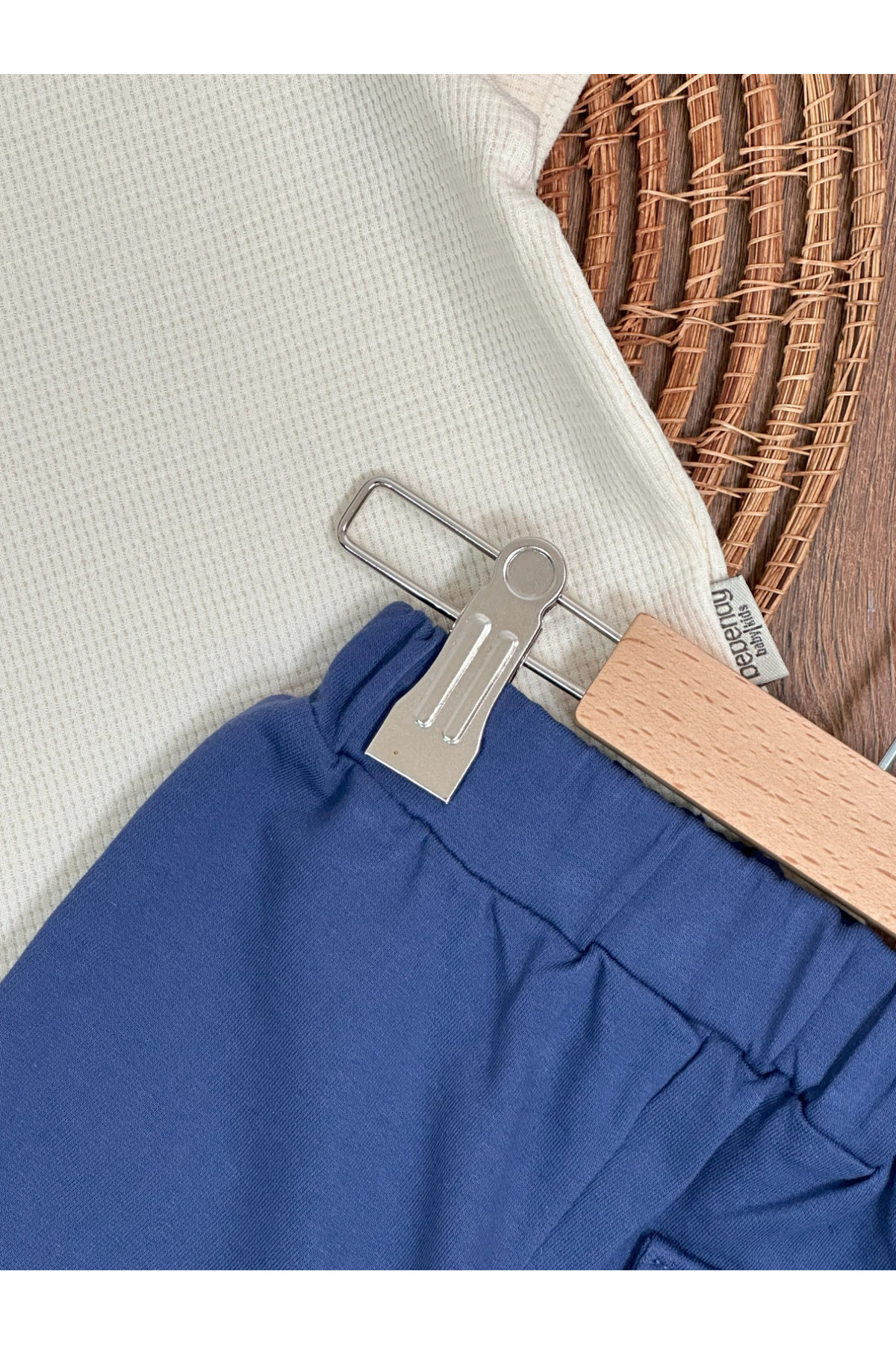 tiwitibaby Safari Şapkalı Cep Detaylı Omuzdan Çıtçıtlı Yazlık Erkek Bebek Takım fotoğrafı 5 (önizleme)