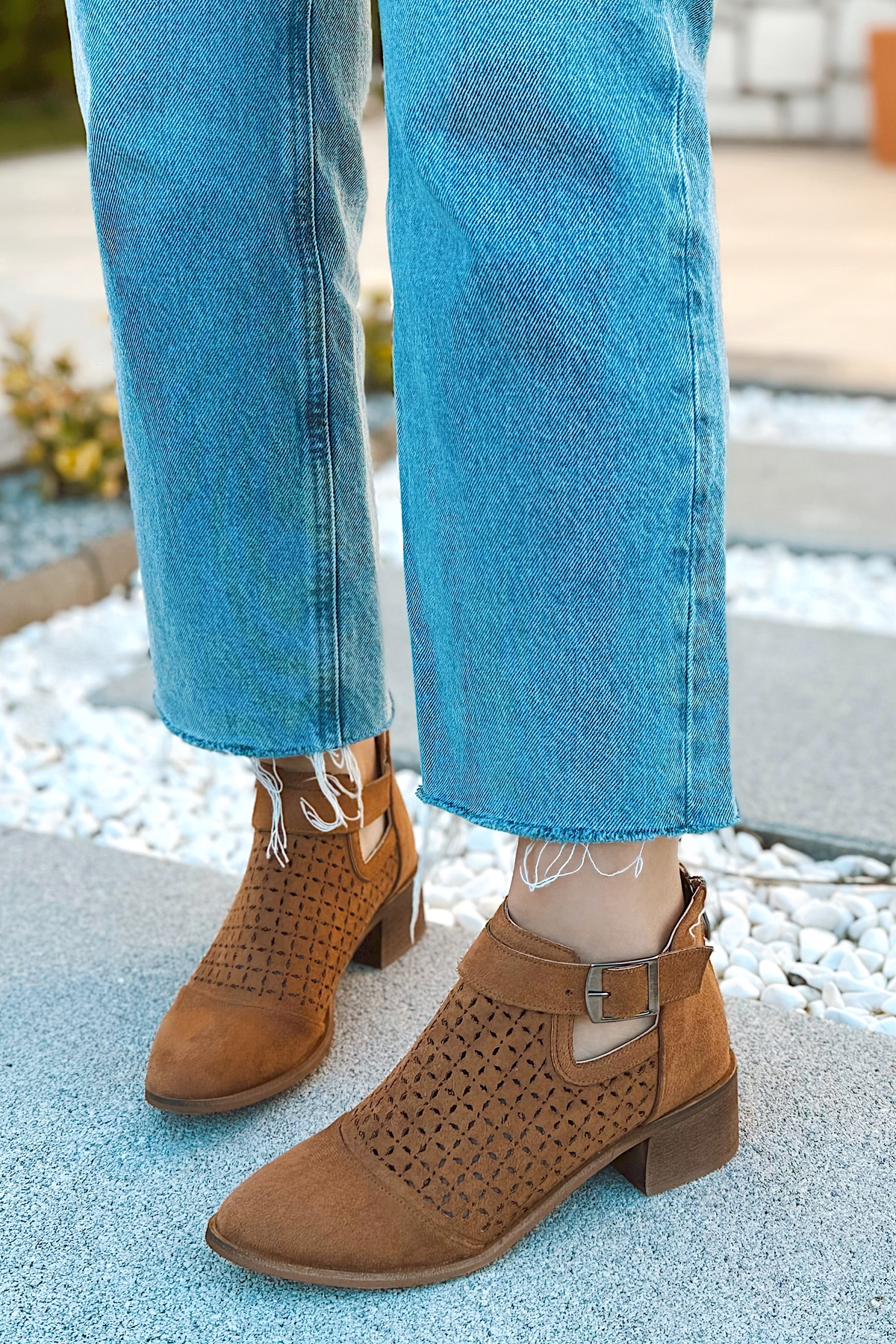 POLKA STORE  Spring Kadın Süet Delikli Western Yazlık Kovboy Çizme Bot - Görsel 3