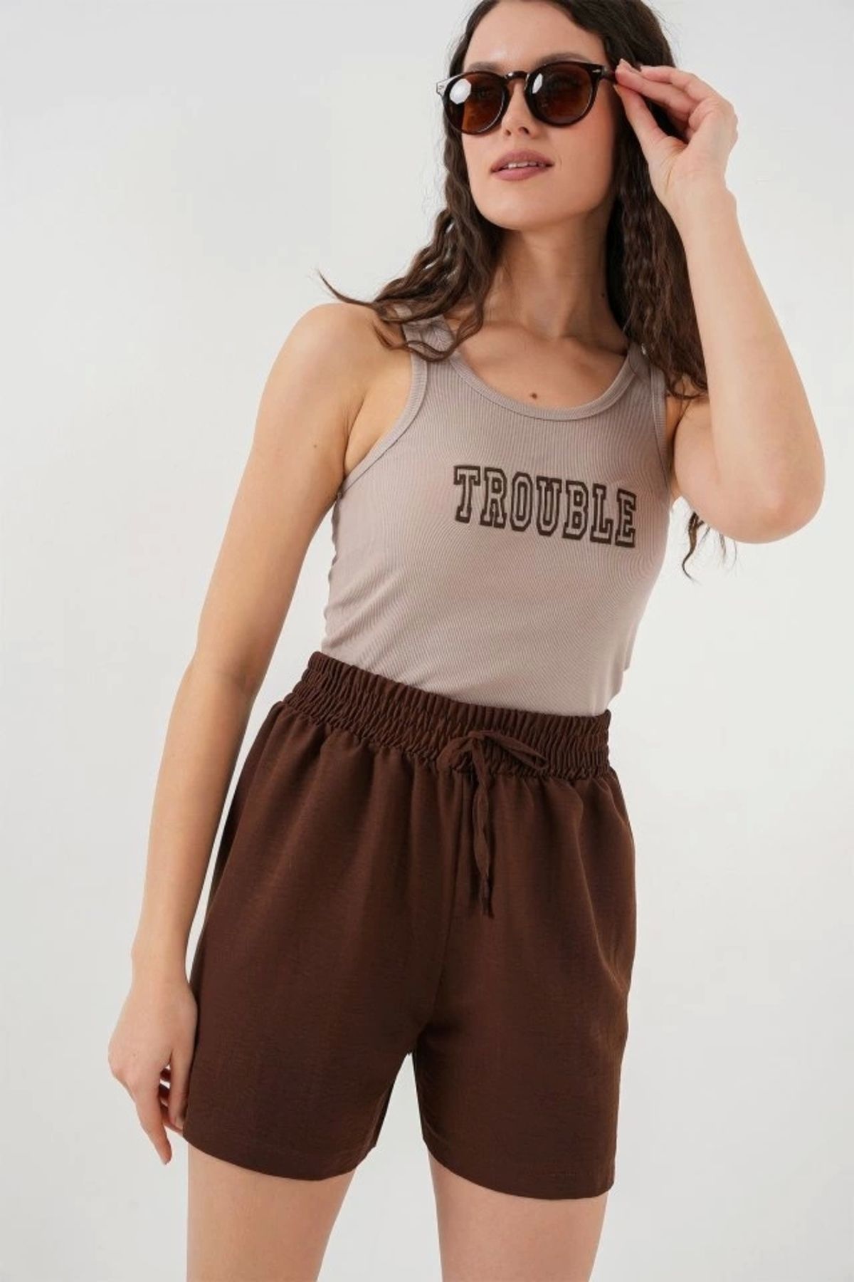 Butik-Comfortable Fit Shorts 5327 - Brown 1