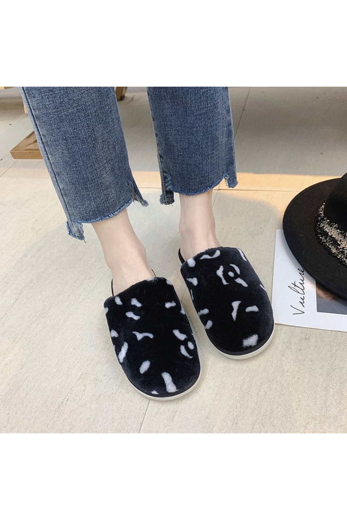 Kosmos Kids-Papuci pufosi Animal Print Negri 2