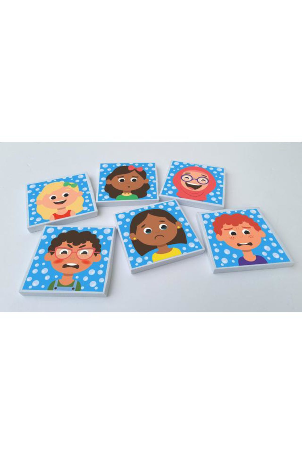 Buddy&Barney-Carte Si Stickere Pentru Baie Care Isi Schimba Culoarea - Emotii 3