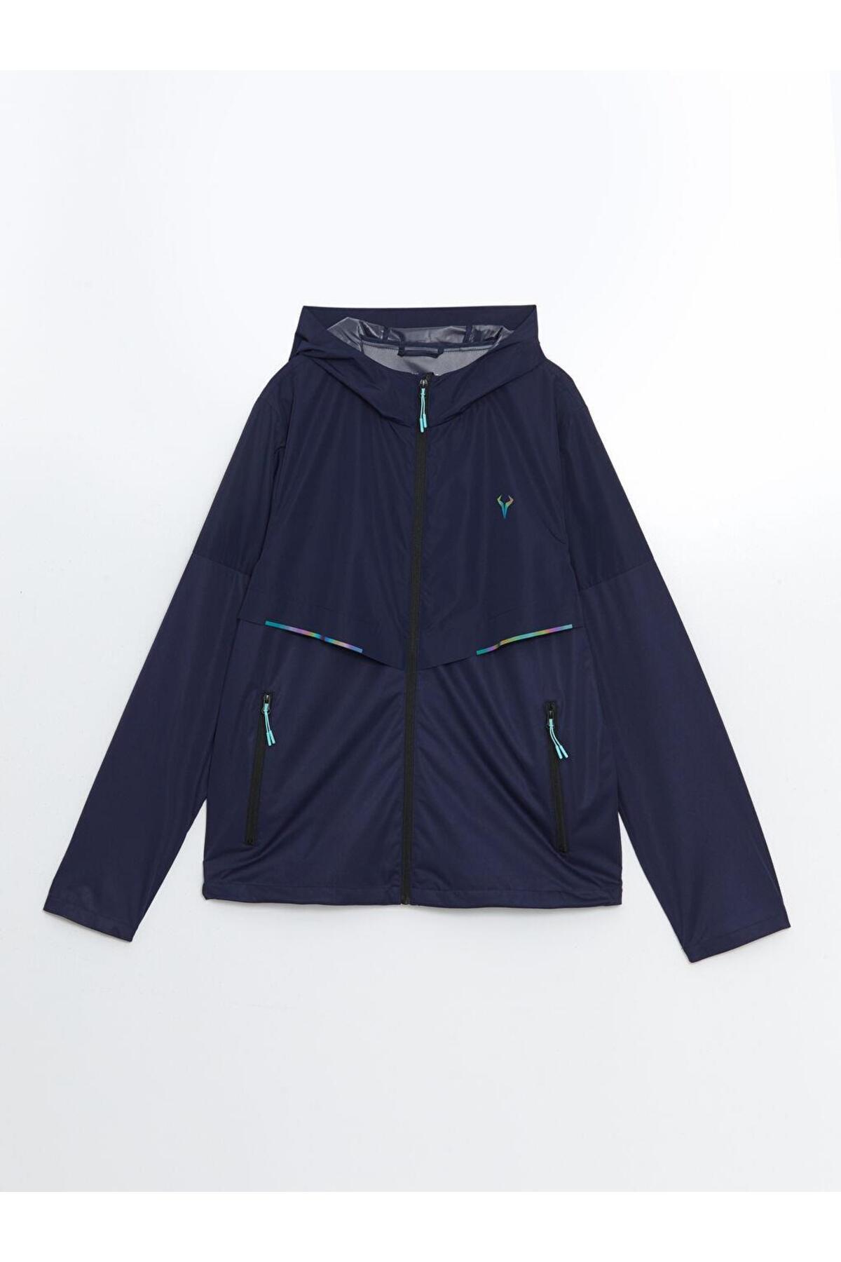 LC Waikiki-HRK، A-WIND 5