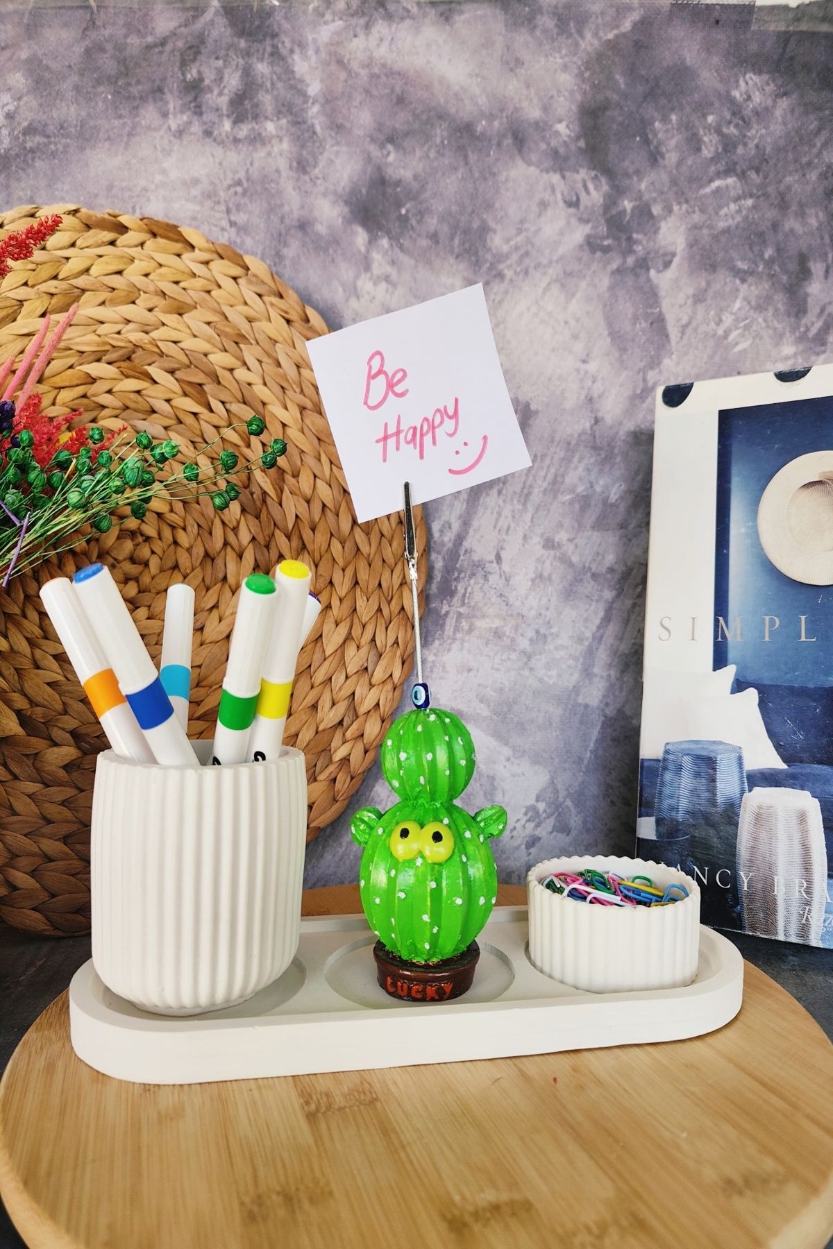 puridadesign-Decorative Cute Lucky Cactus Notepad and Pen Holder Set, 4-Piece Desktop Organizer 1