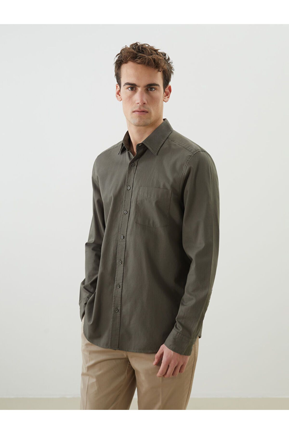 LC Waikiki Regular Fit Uzun Kollu Gabardin Erkek Gömlek