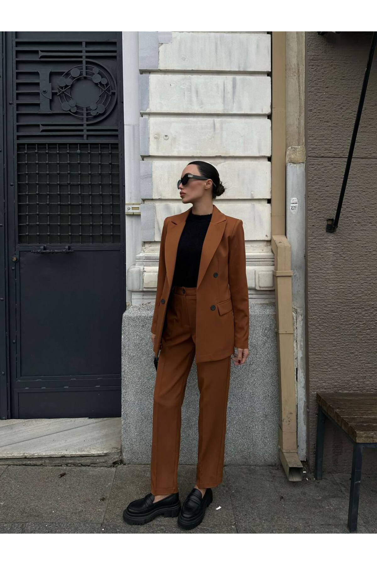 MODAGK Vera Blazer Jacket Trousers Camel Fit Set