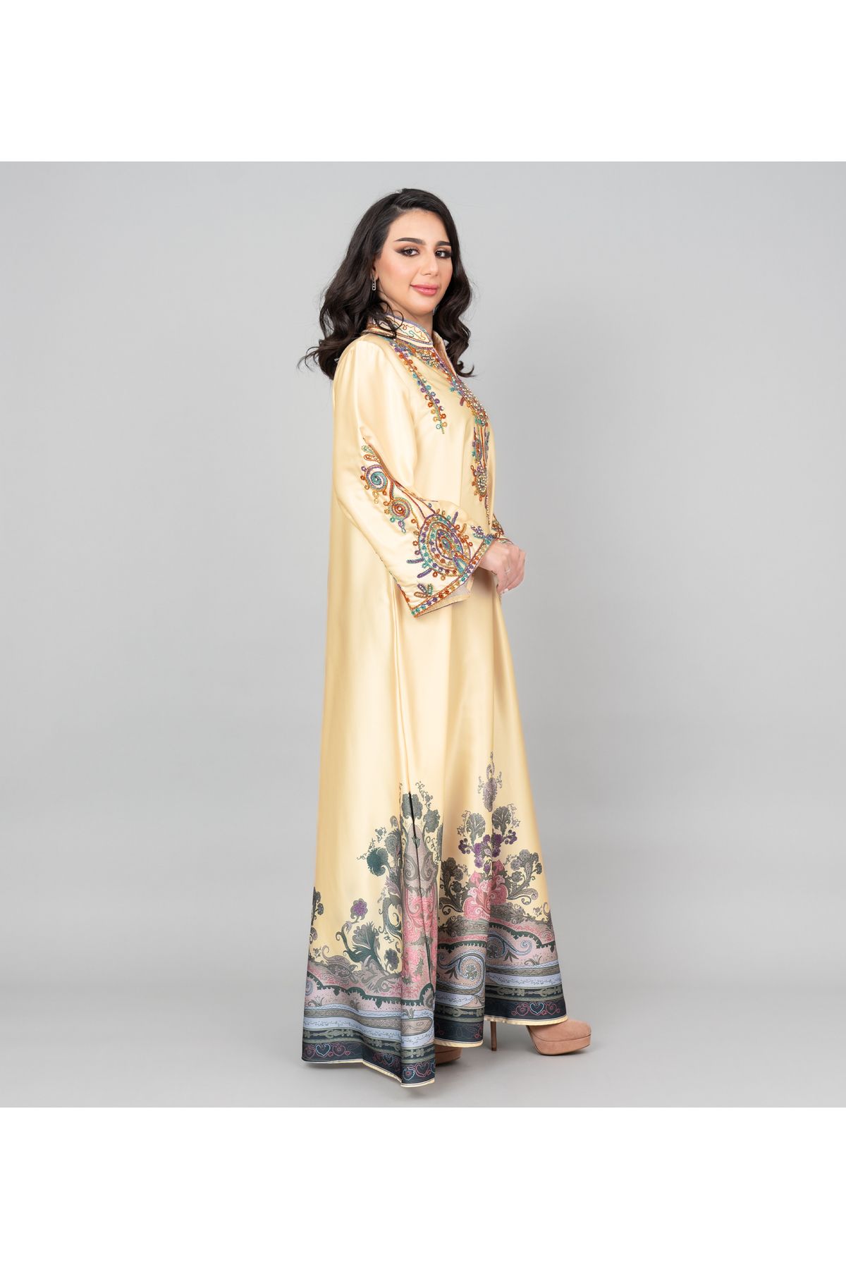 IKKXA-Modern Embroidered Jalabiya 3