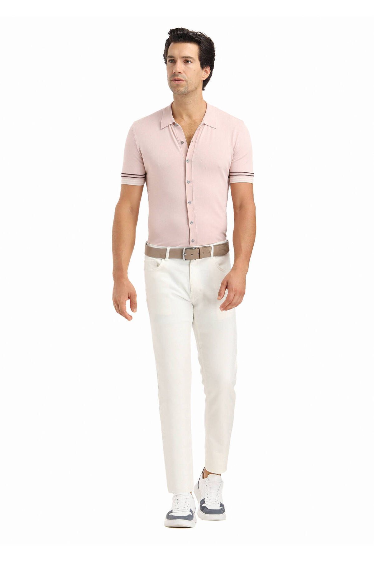 complete the look image