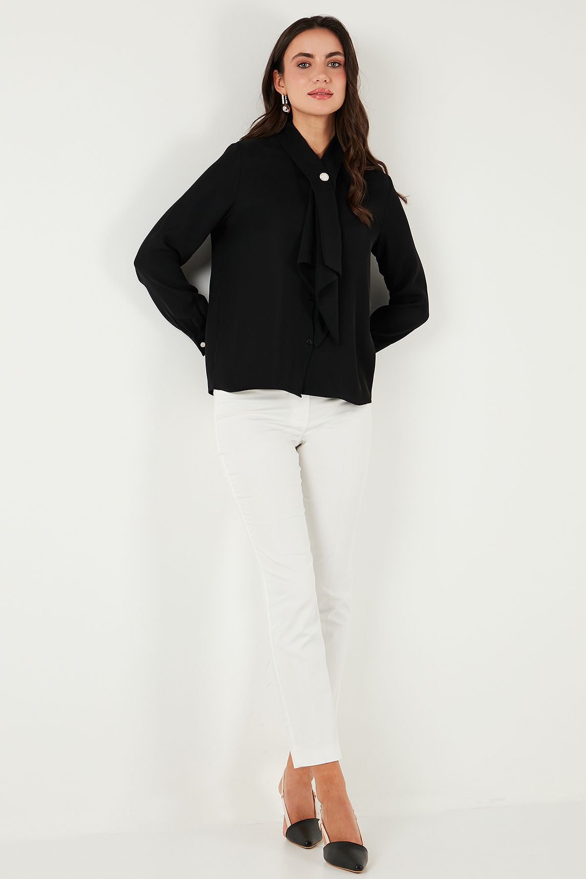 Lela-Standard Fit Rhinestone Button Scarf Collar Long Sleeve Shirt Shirt 611Go00333 3