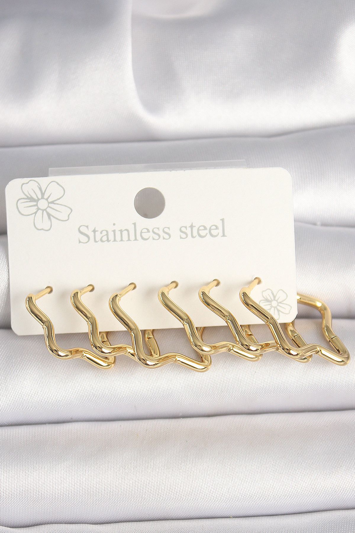 BZK ACCESSORİES 316L Çelik Gold Renk Yıldız Model Kadın Küpe Seti