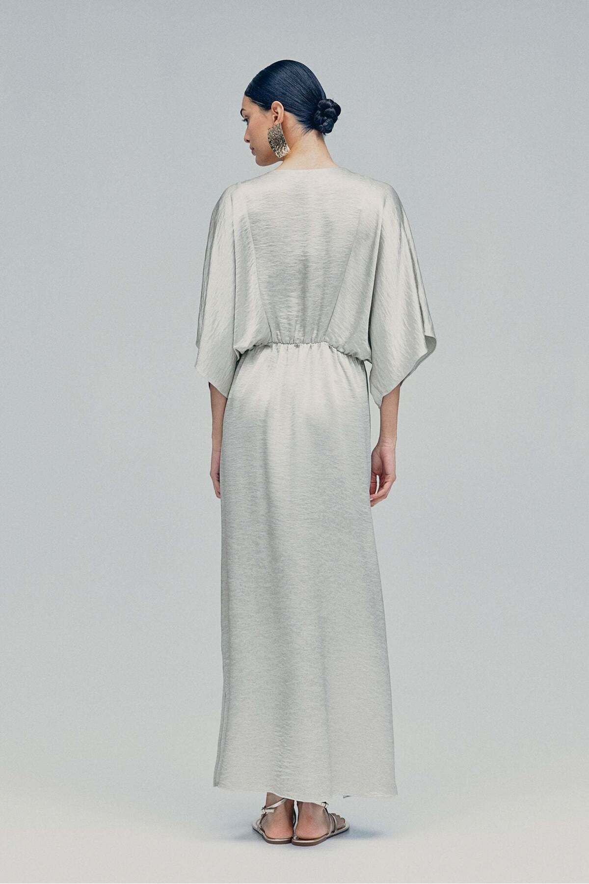 H&M-فستان قفطان بخصر 4