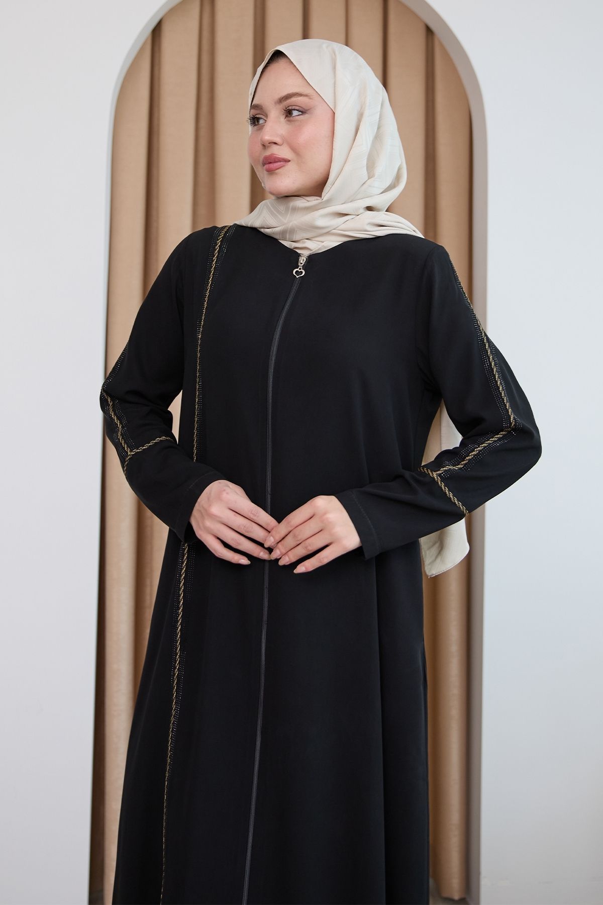 InStyle-Black Ferace with Colorful Stripe from Top to Bottom 4