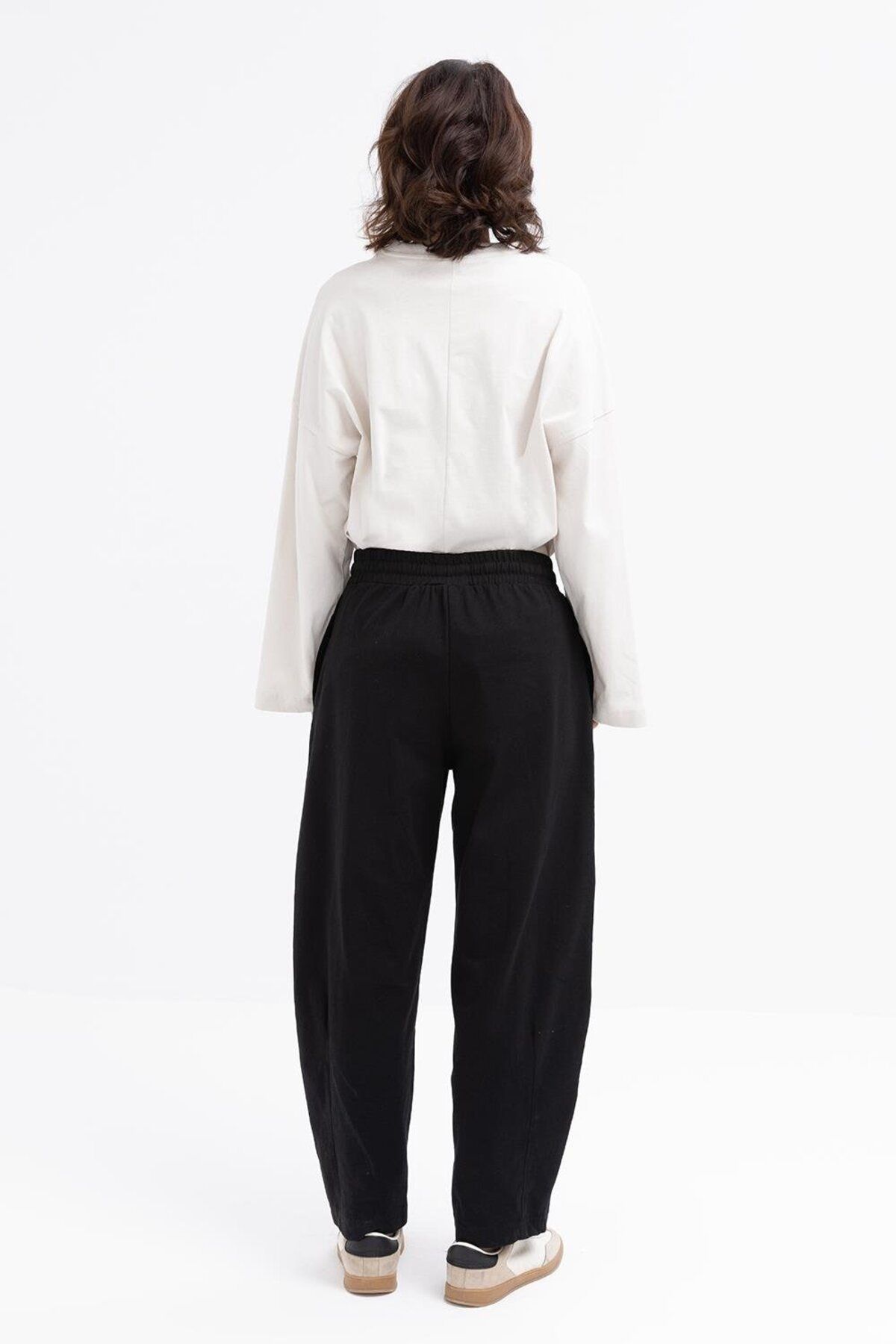 ALLDAY-Black-Waist Elastic Slouchy Trousers 4