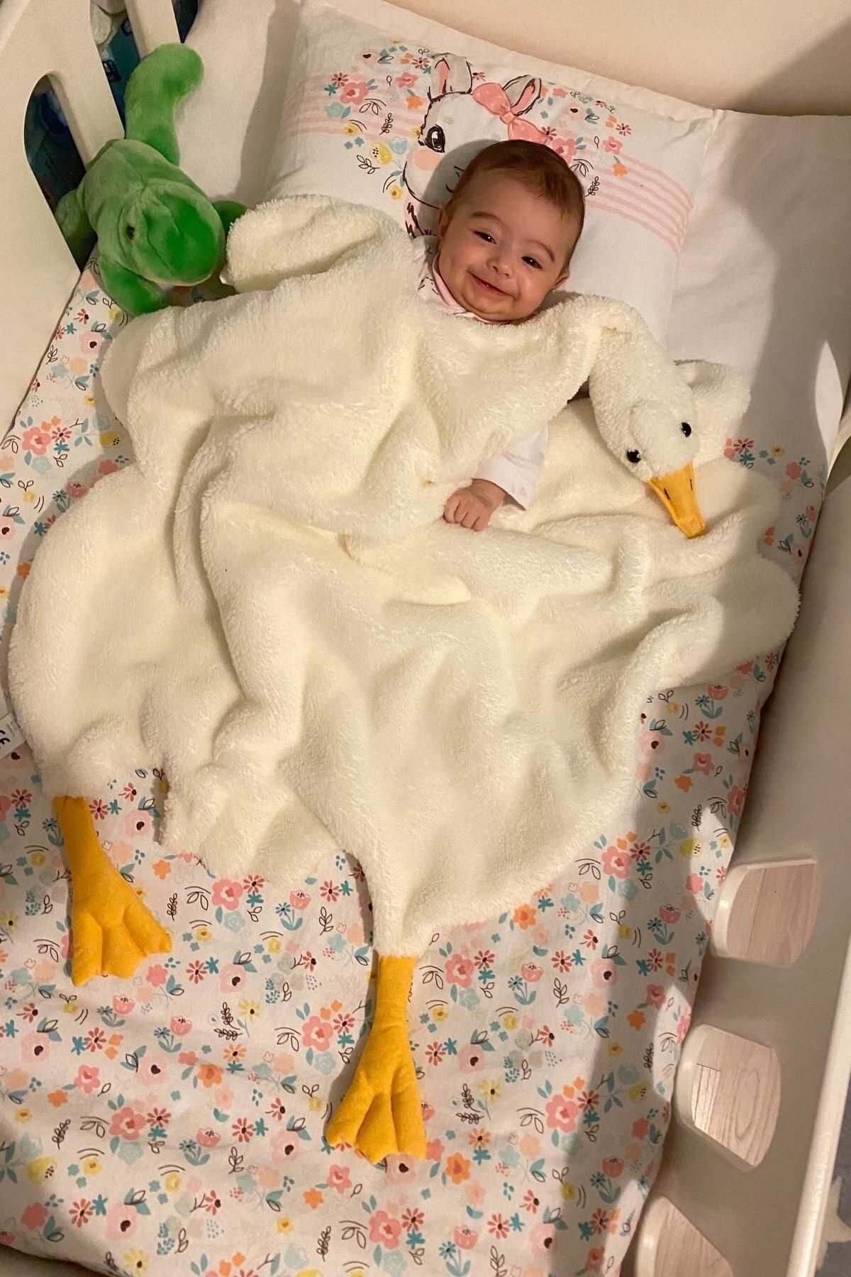 Modakids-Cream Cute Kids Baby Blanket Duck Winter Plush Welsoft Goose Blanket 3