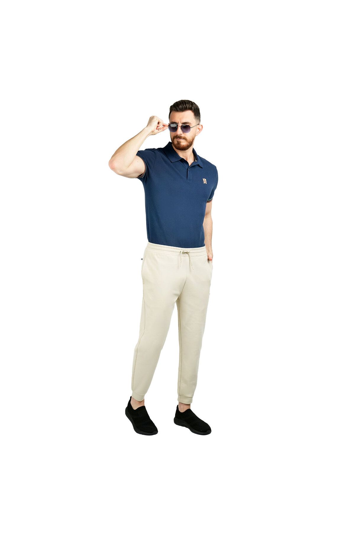 complete the look image