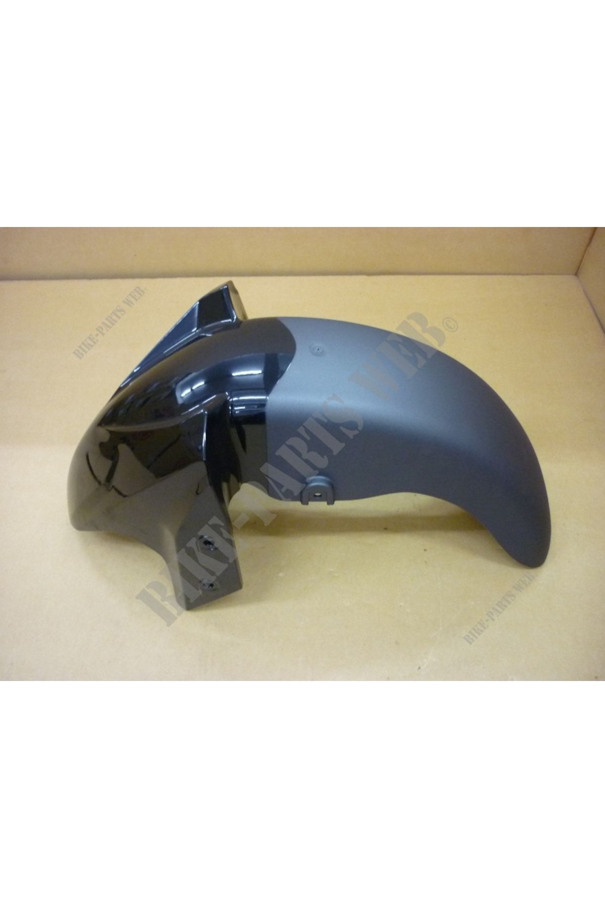 SYM JOY MAX 250 ÖN ÇAMURLUK 61100-L3A-000-KX2
