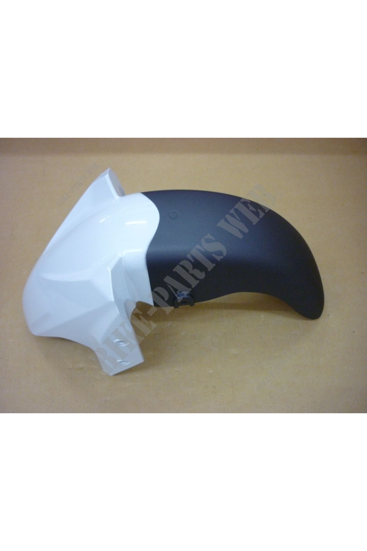 SYM JOY MAX 250 ÖN ÇAMURLUK BEYAZ 61100-L3A-000-QU1