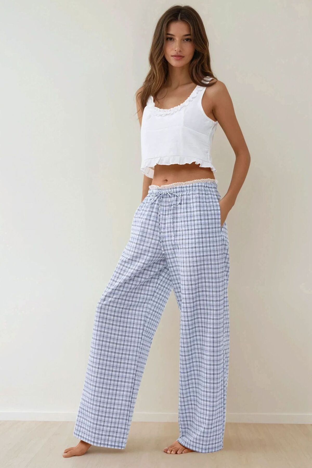 Hiccup-Plaid Patterned Pajama Bottoms with Heart Embroidery Detail on the Back 5