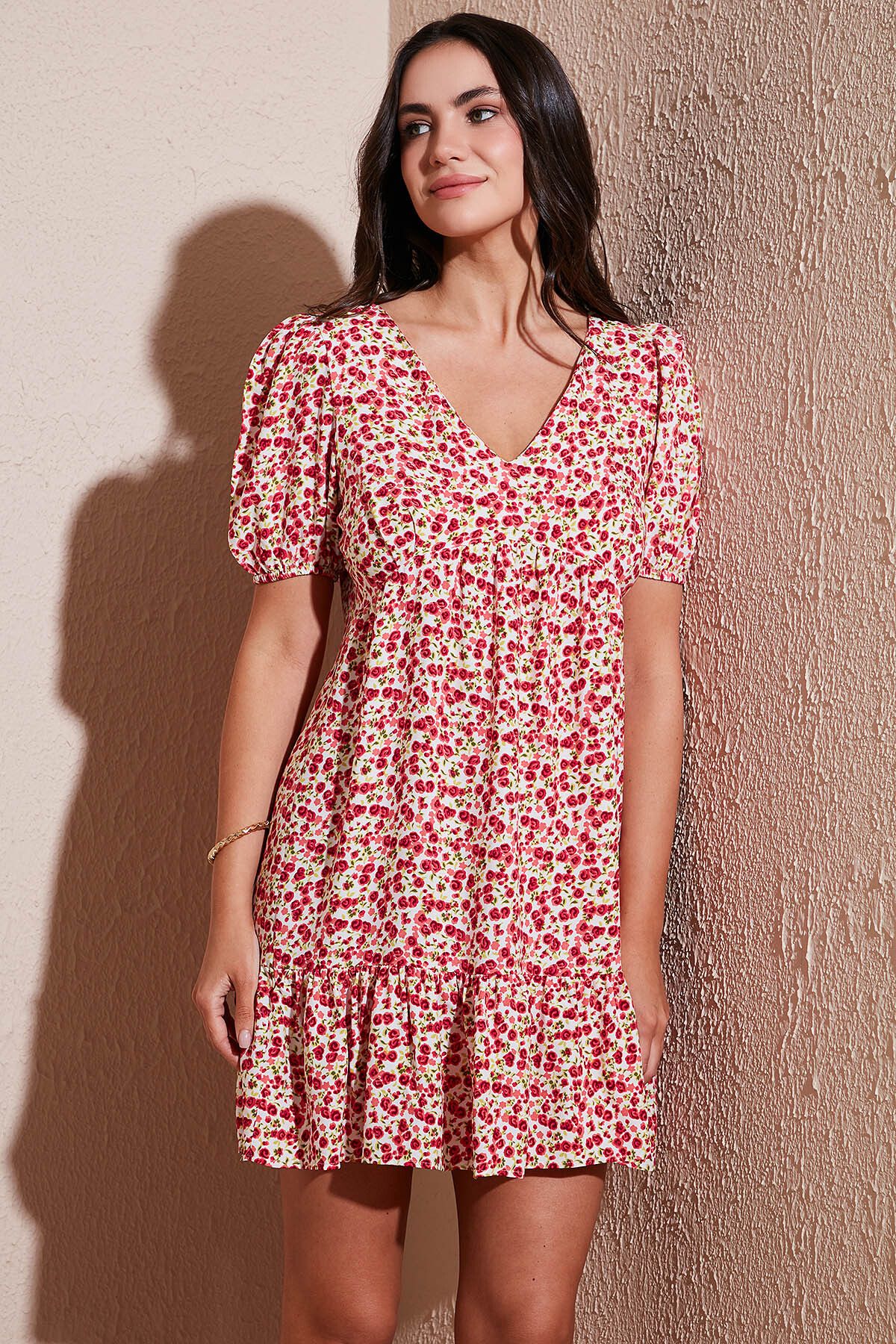 Lela-Regular Fit V-Neck Balloon Sleeve Patterned Mini Dress Dress 67810045 2