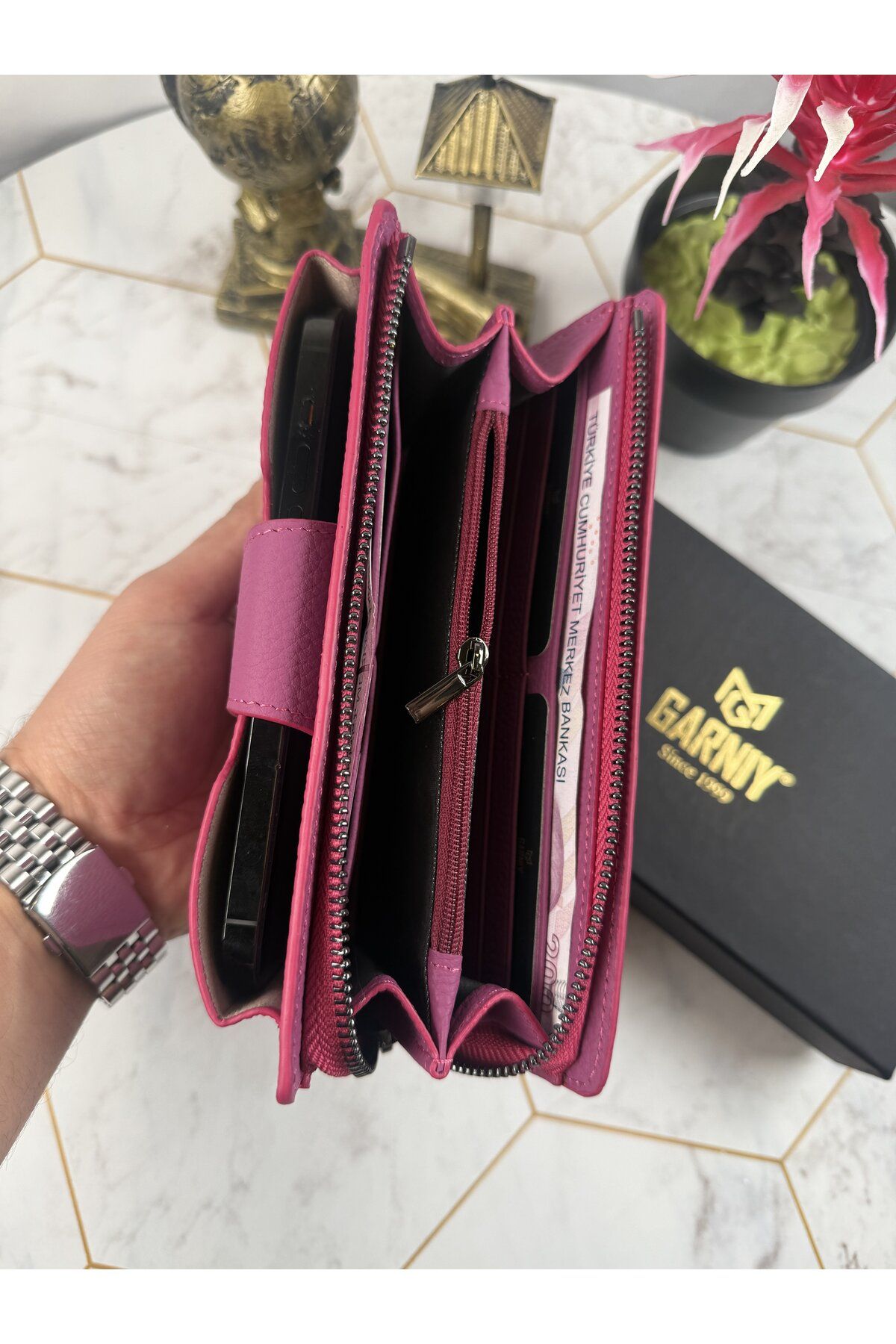 Garniy-Fuchsia Wallet with Phone Compartment and Handle, Large Compartment 4