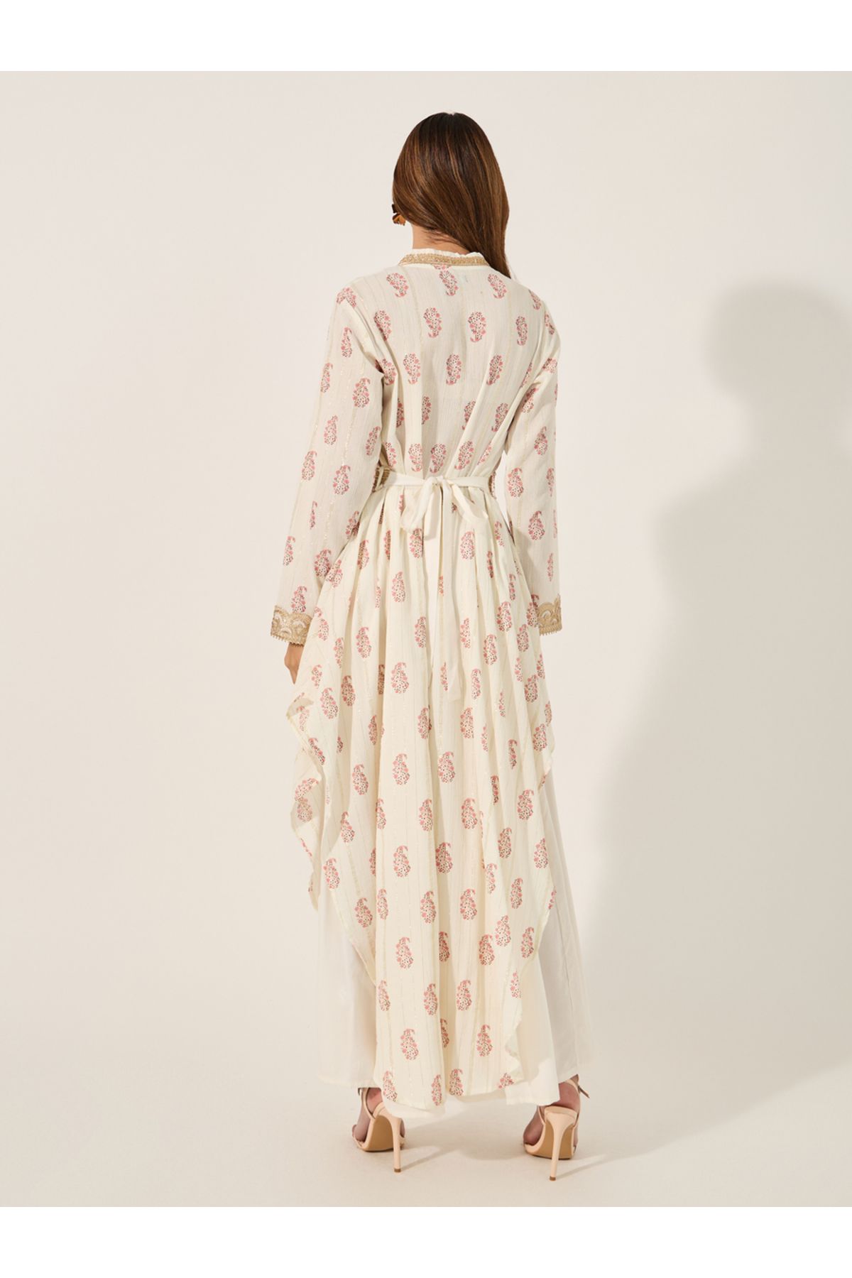 Styli-Printed Round Neck Lace Insert Belted Kaftan 5