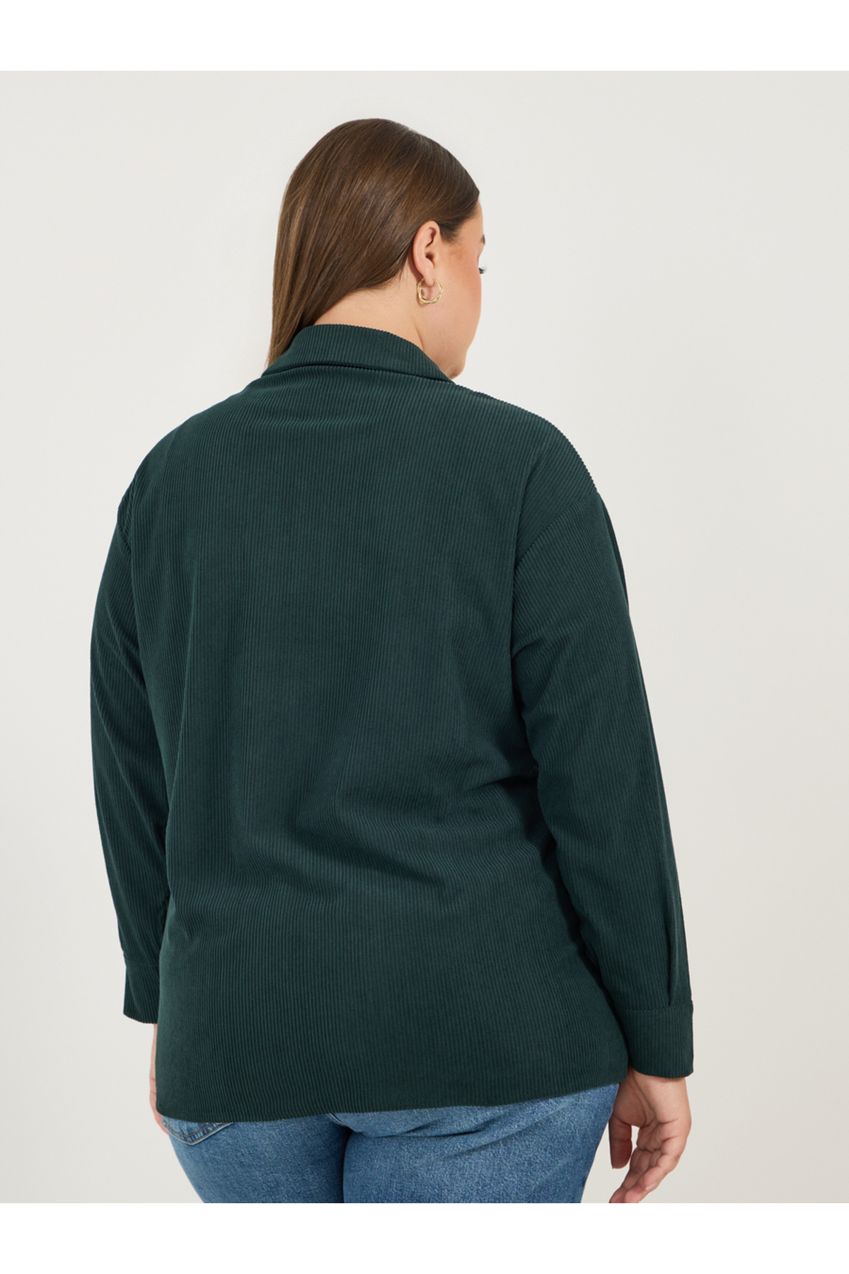 Styli-Plus Size Chest Pocket Corduroy Shirt with Metal Buttons 5