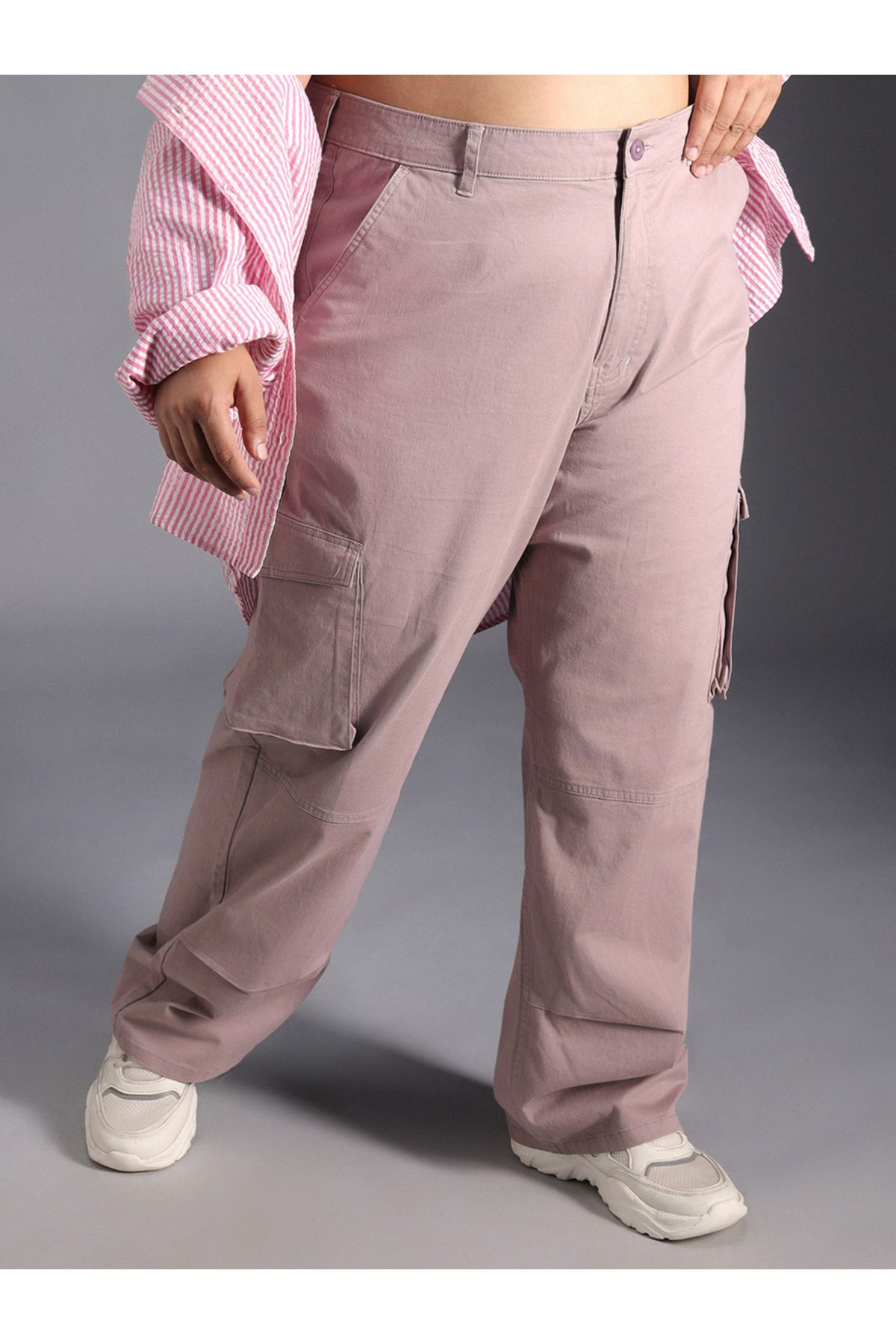 High Star By Styli-Plus Size High Rise Straight Leg Cargo Pants 5