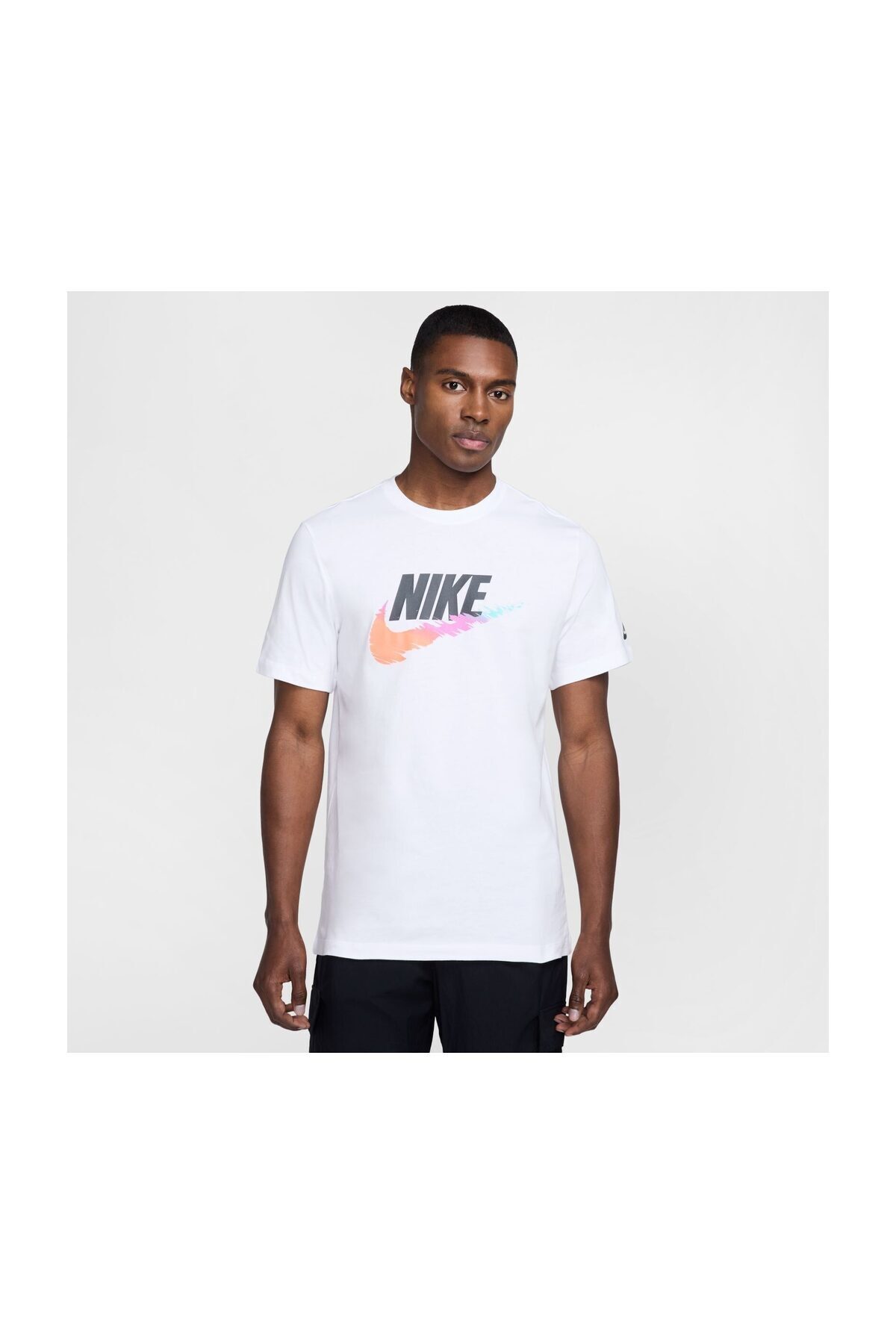 Nike-M NSW TEE 6MO FTRA SP25 1