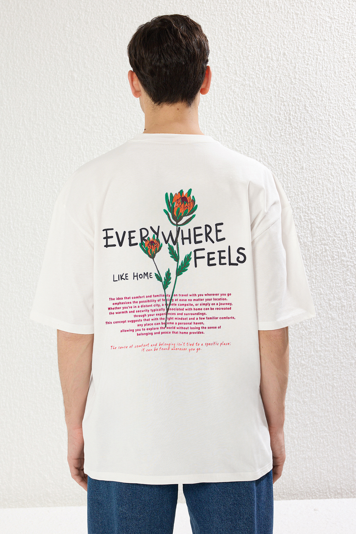 Trendyolmilla Man Beyaz Oversize/Geniş Kesim Çiçek Nakışlı %100 Pamuk T-Shirt TMNSS25TS00026