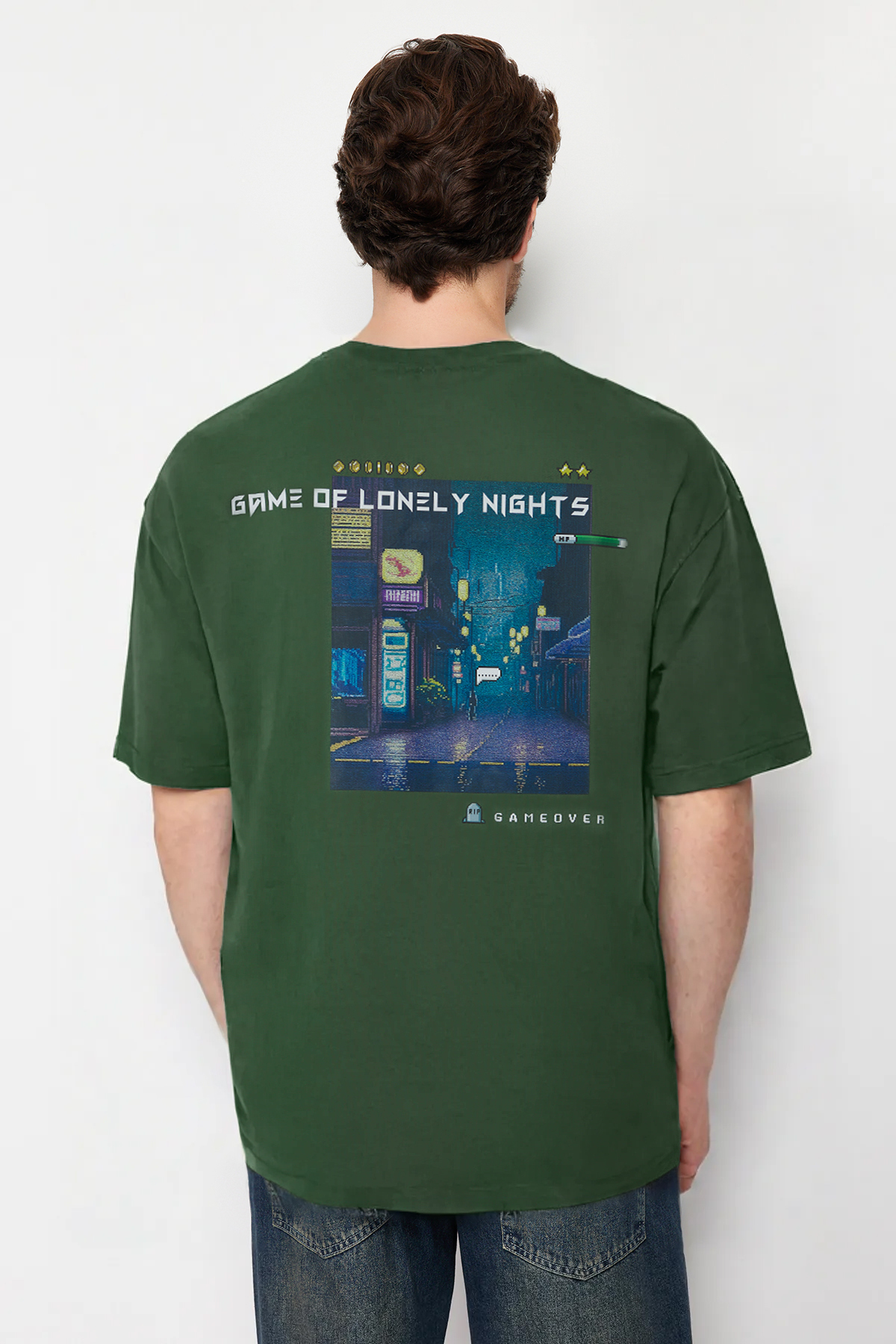 Trendyolmilla Man Yeşil Oversize/Geniş Kesim Bisiklet Yaka Kısa Kol Game Over Baskılı T-Shirt TMNSS23TS00247